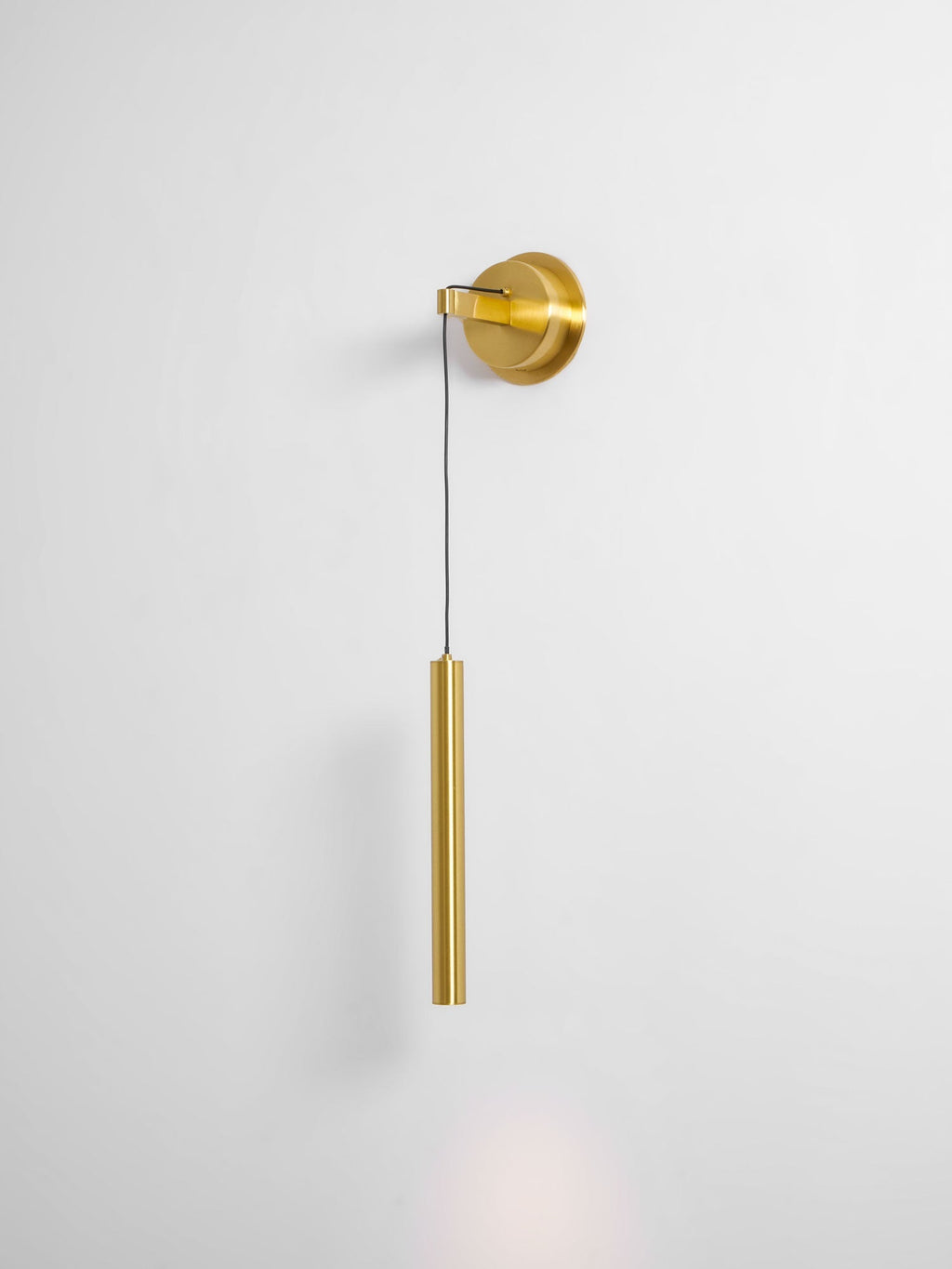 brass-line-wall-light-anzaz--47