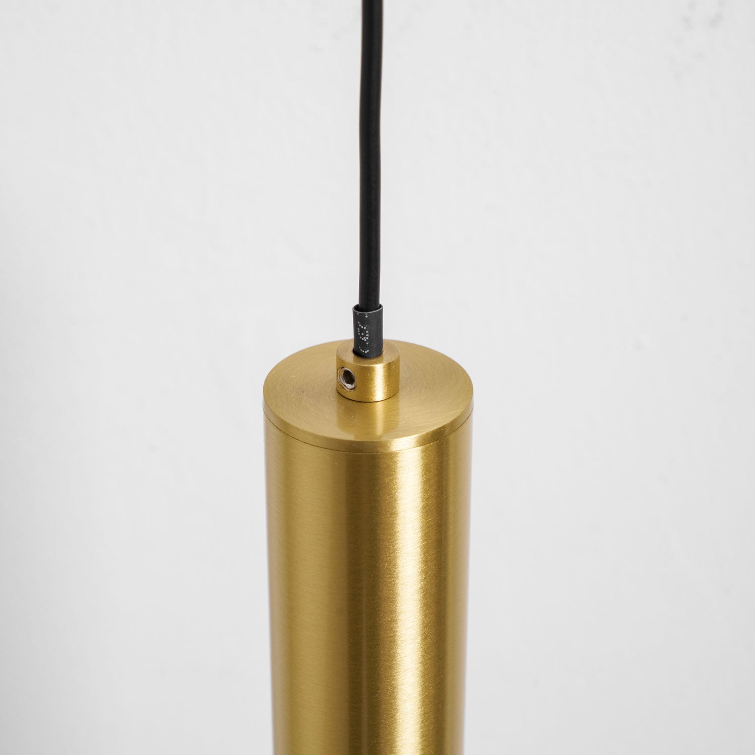 brass-line-wall-light-anzaz--52
