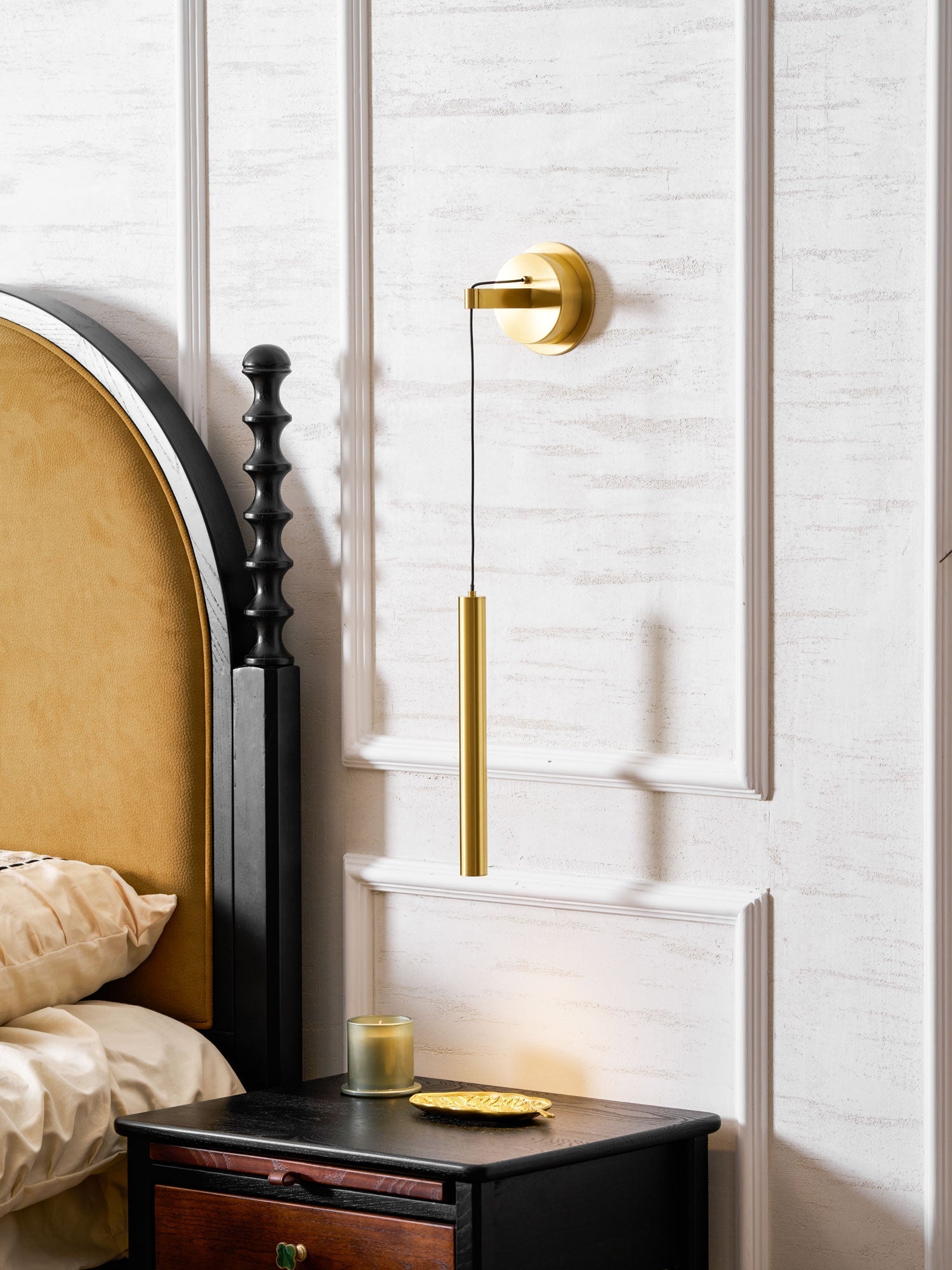 brass-line-wall-light-anzaz--34
