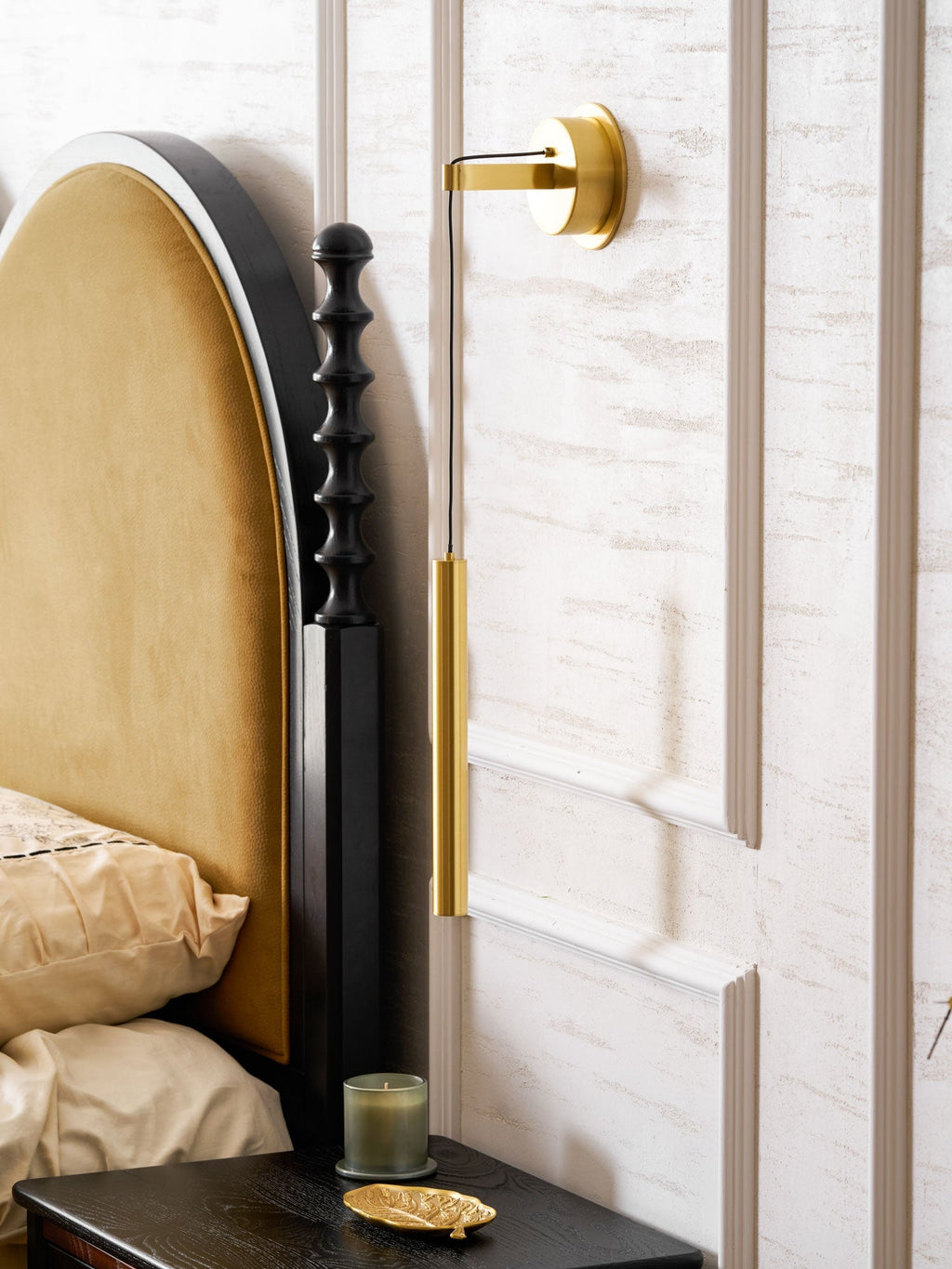 brass-line-wall-light-anzaz--40