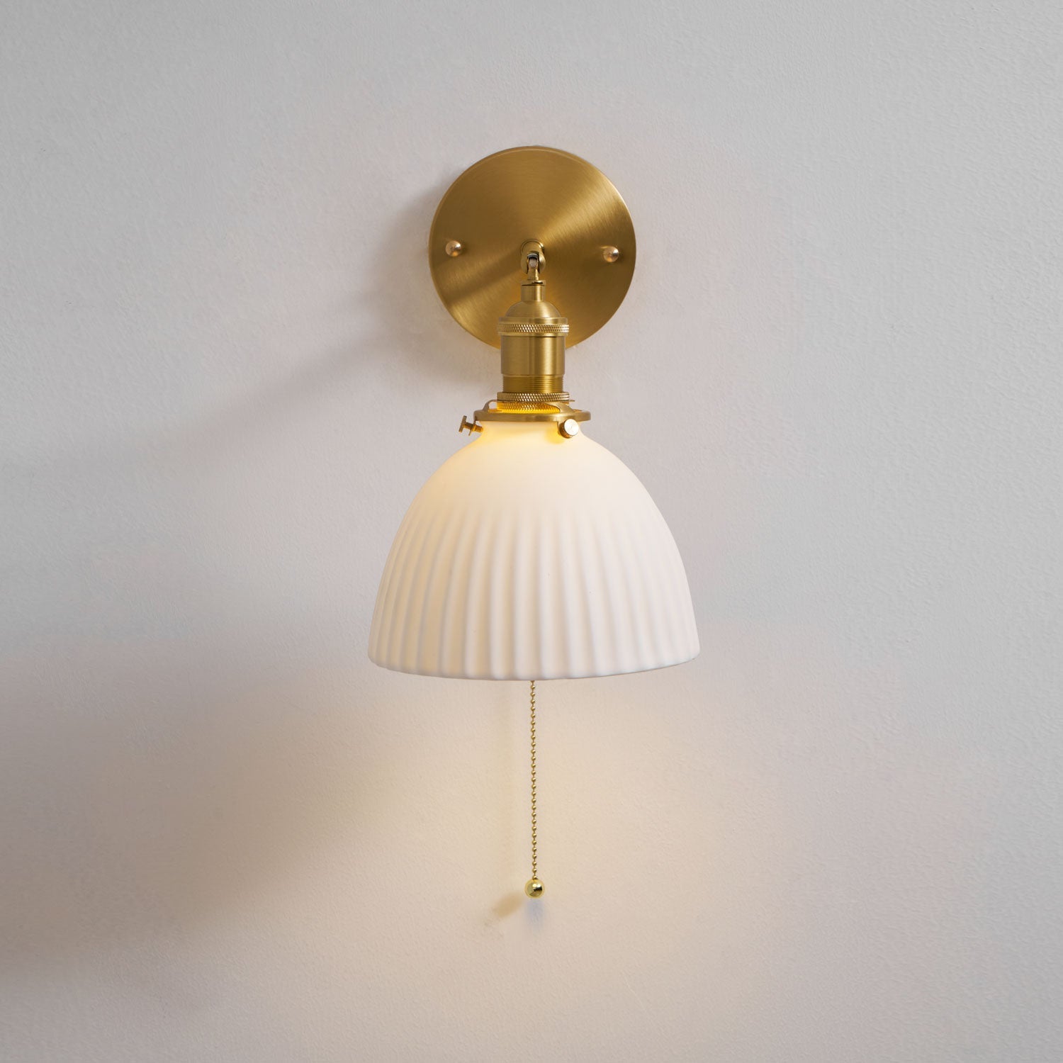 brass-pleated-ceramic-wall-lamp-anzaz--35