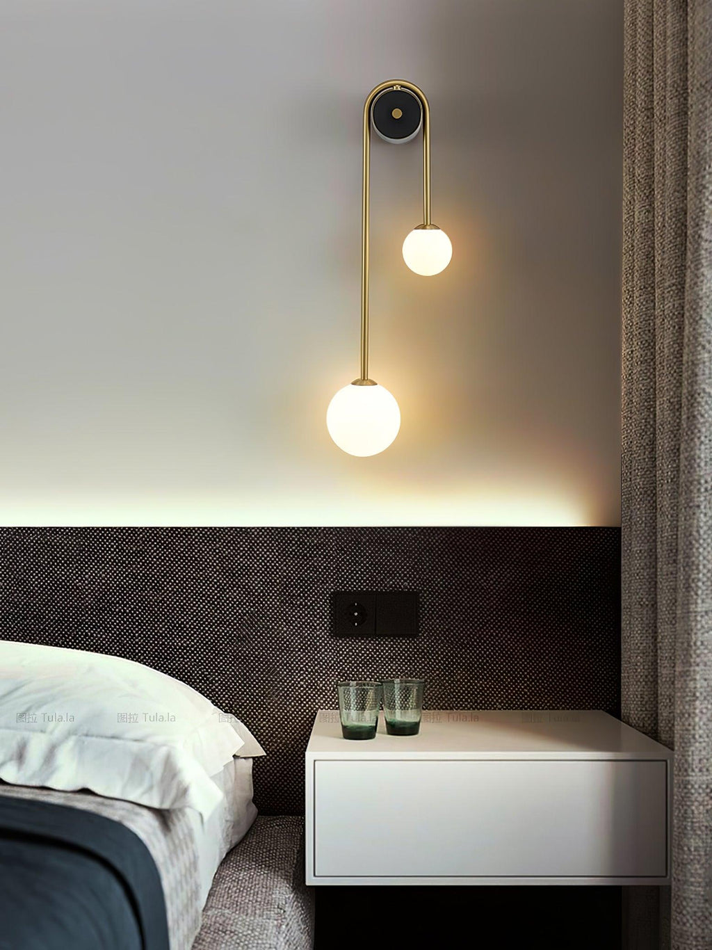 brass-arc-wall-light-anzaz--14