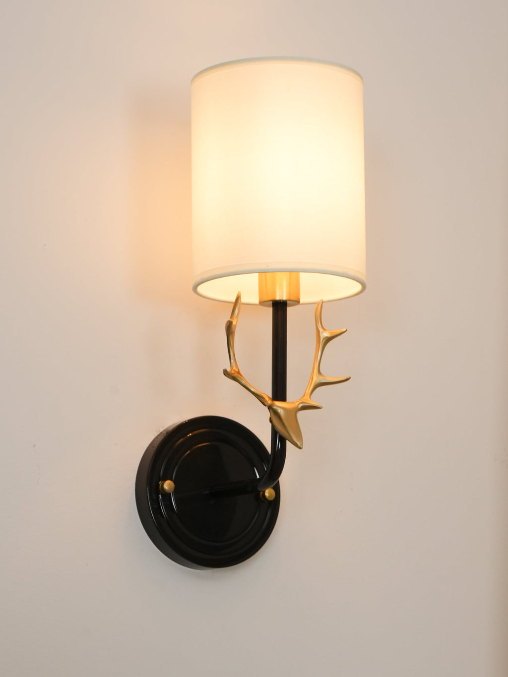 brass-deer-head-wall-light-anzaz--54