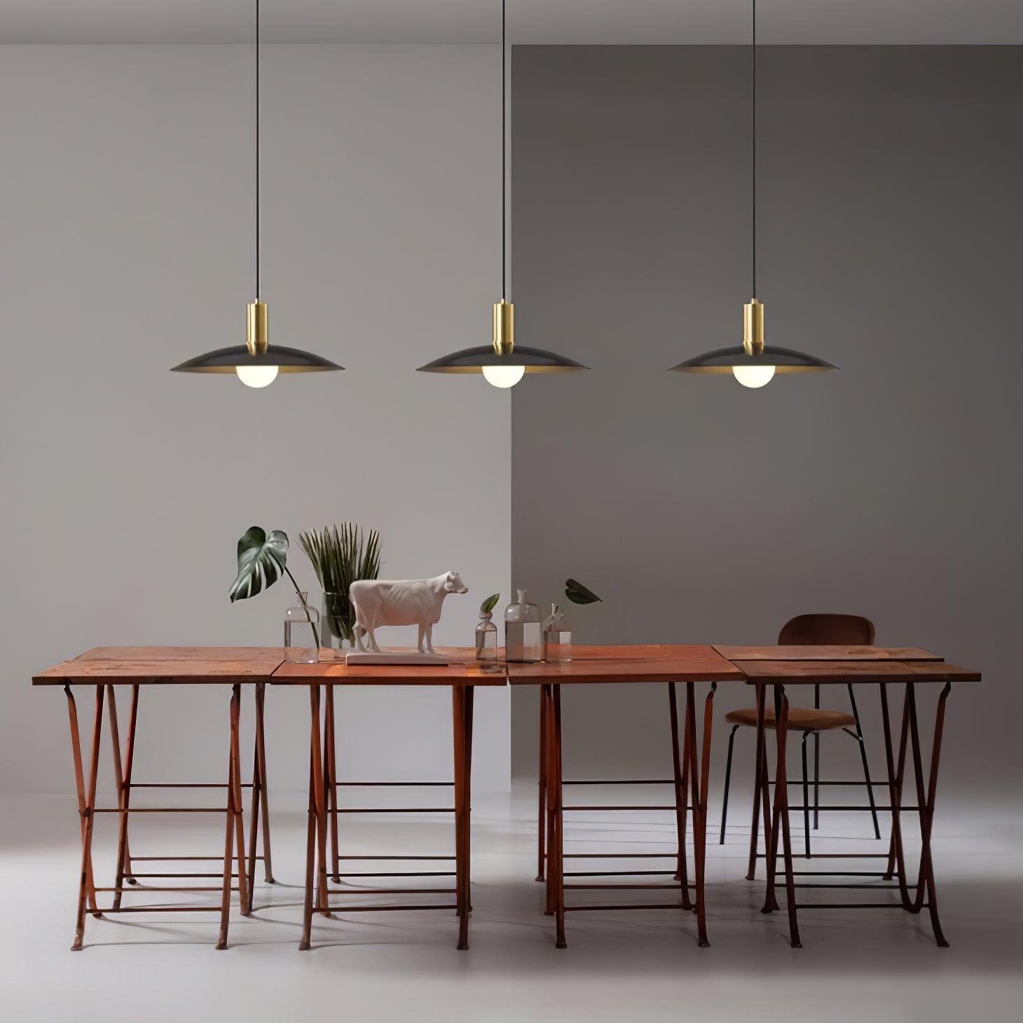 brass-flared-pendant-lamp-anzaz--5