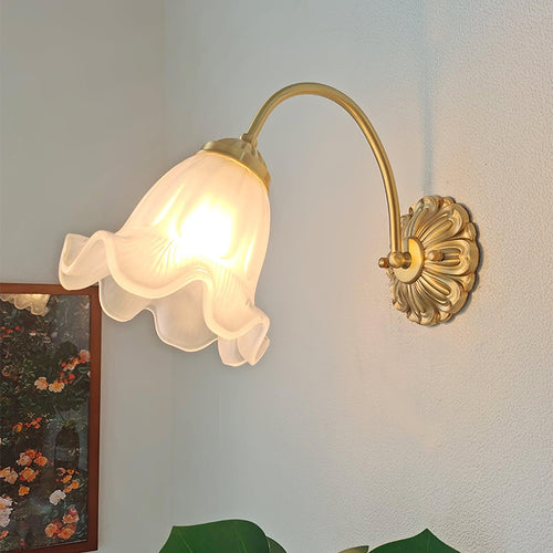 brass-floral-glass-sconce-anzaz--2