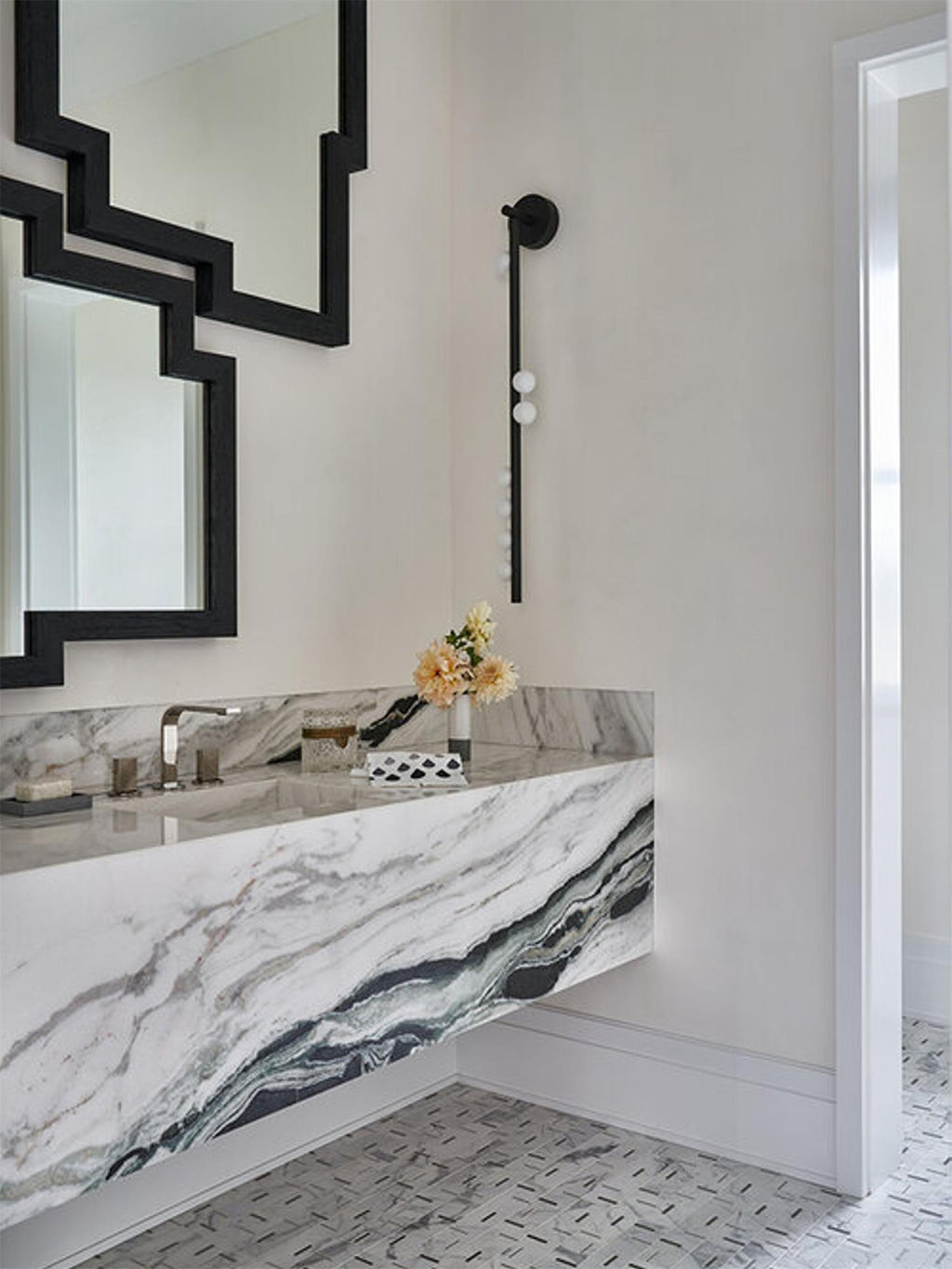 brass-glass-tube-plug-in-wall-lamp-anzaz-Nickel & White-39