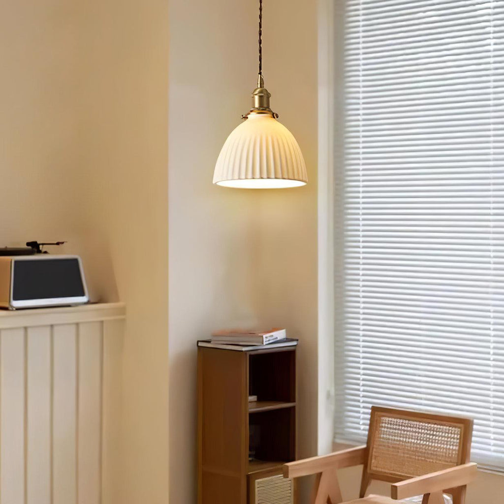 brass-pleated-ceramic-pendant-lamp-anzaz--5