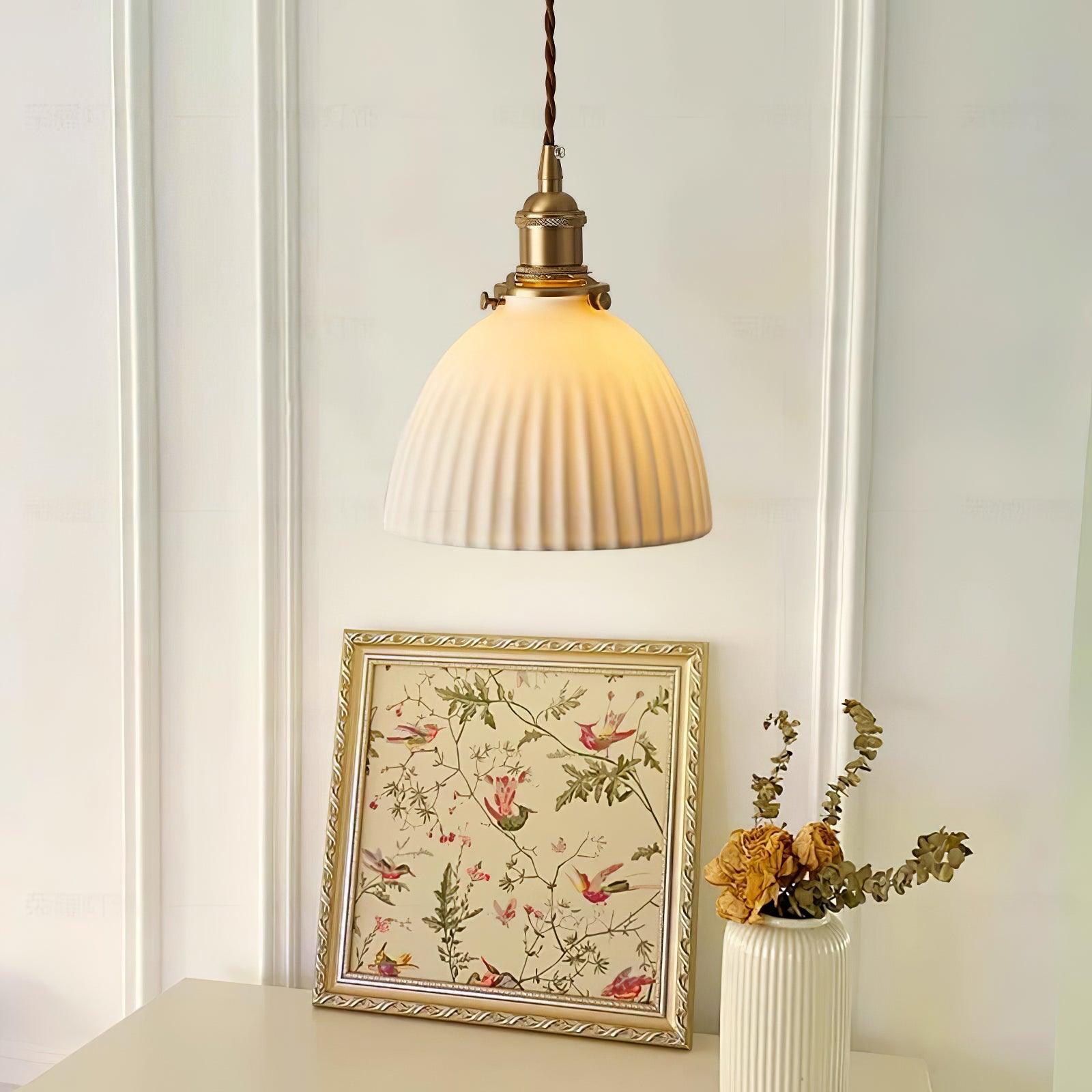 brass-pleated-ceramic-pendant-lamp-anzaz--4