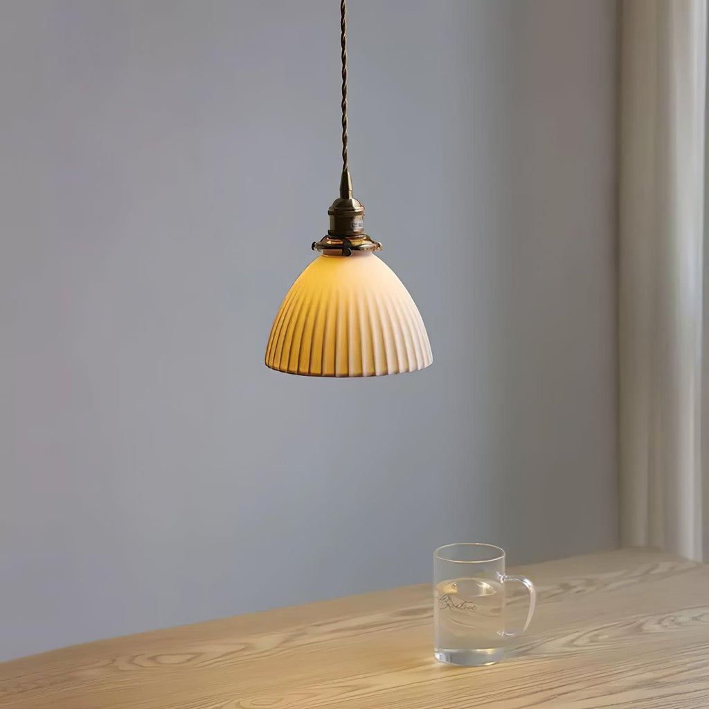 brass-pleated-ceramic-pendant-lamp-anzaz--10