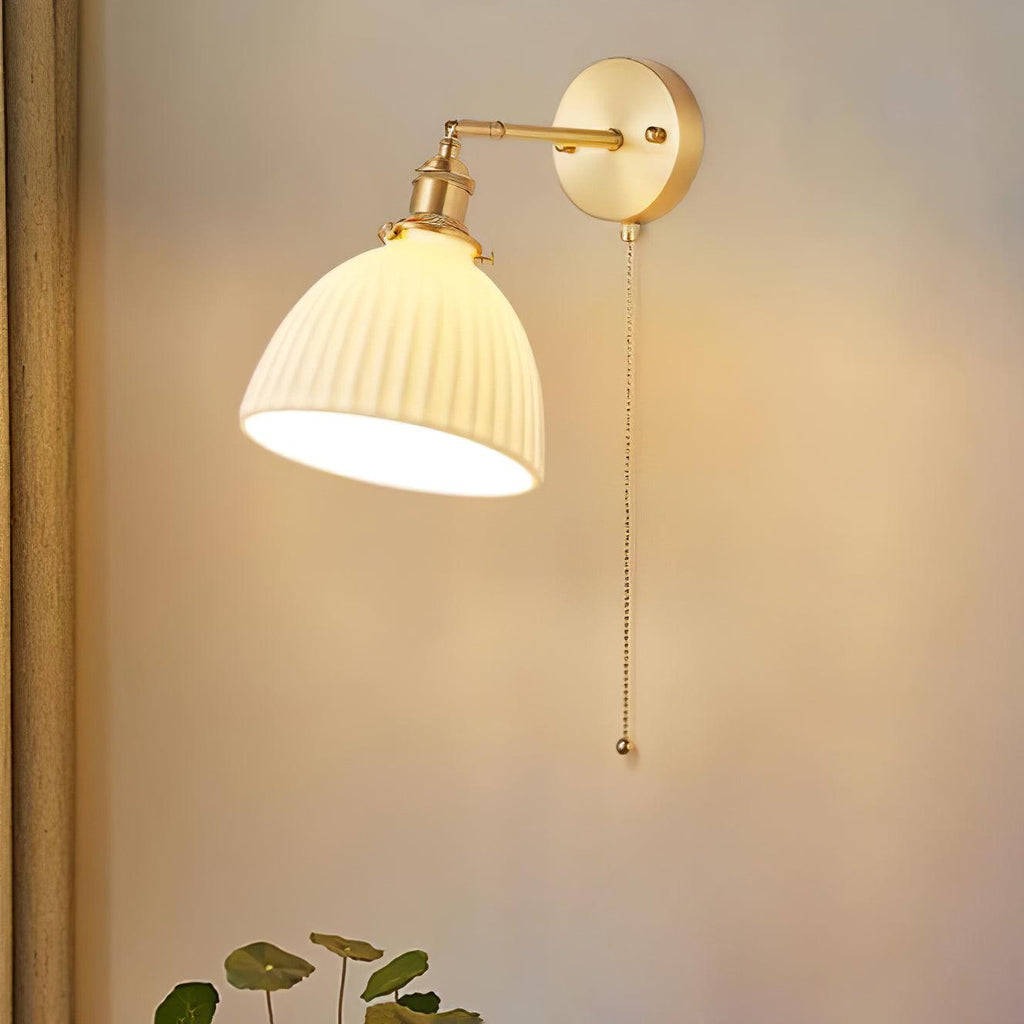brass-pleated-ceramic-wall-lamp-anzaz--4