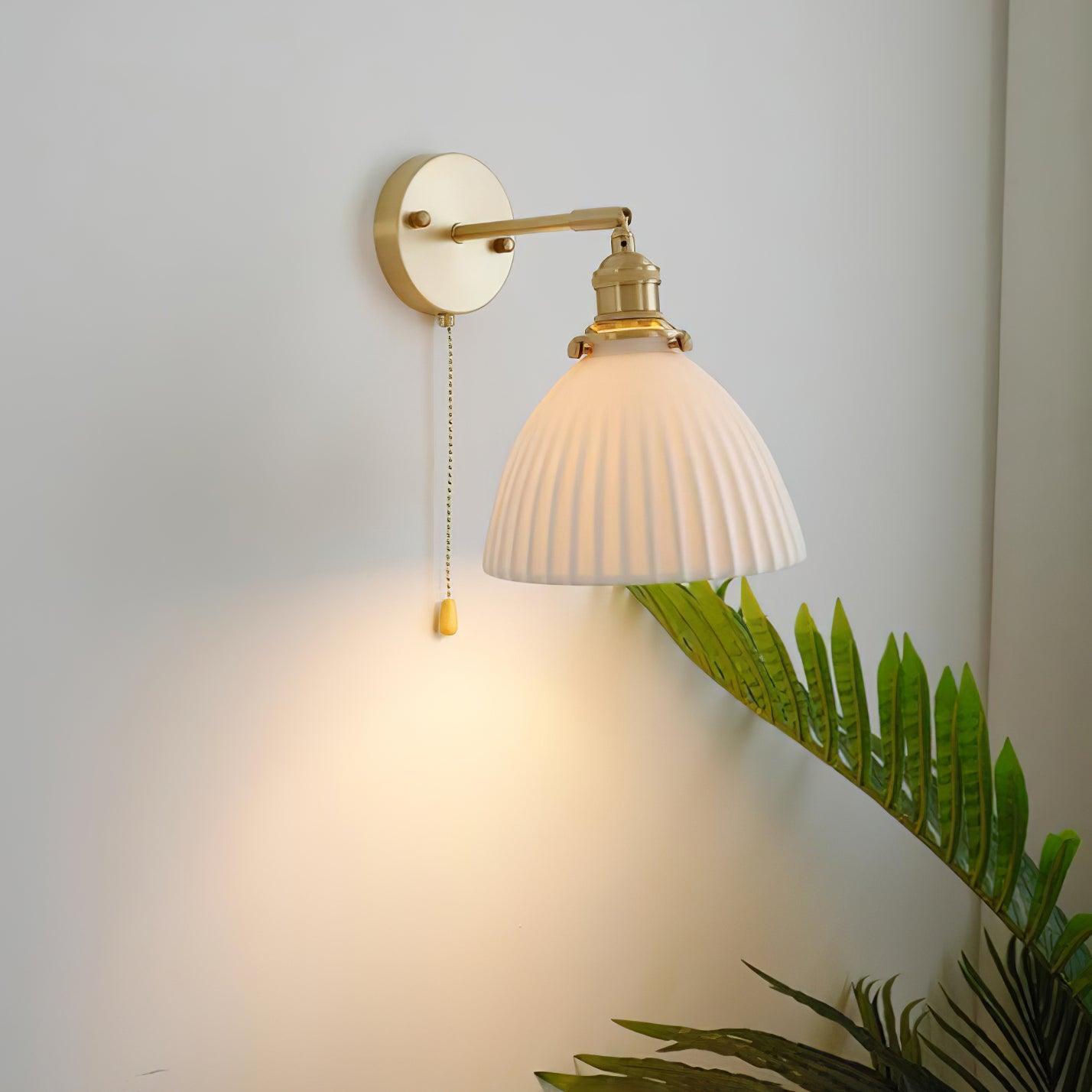 brass-pleated-ceramic-wall-lamp-anzaz--5