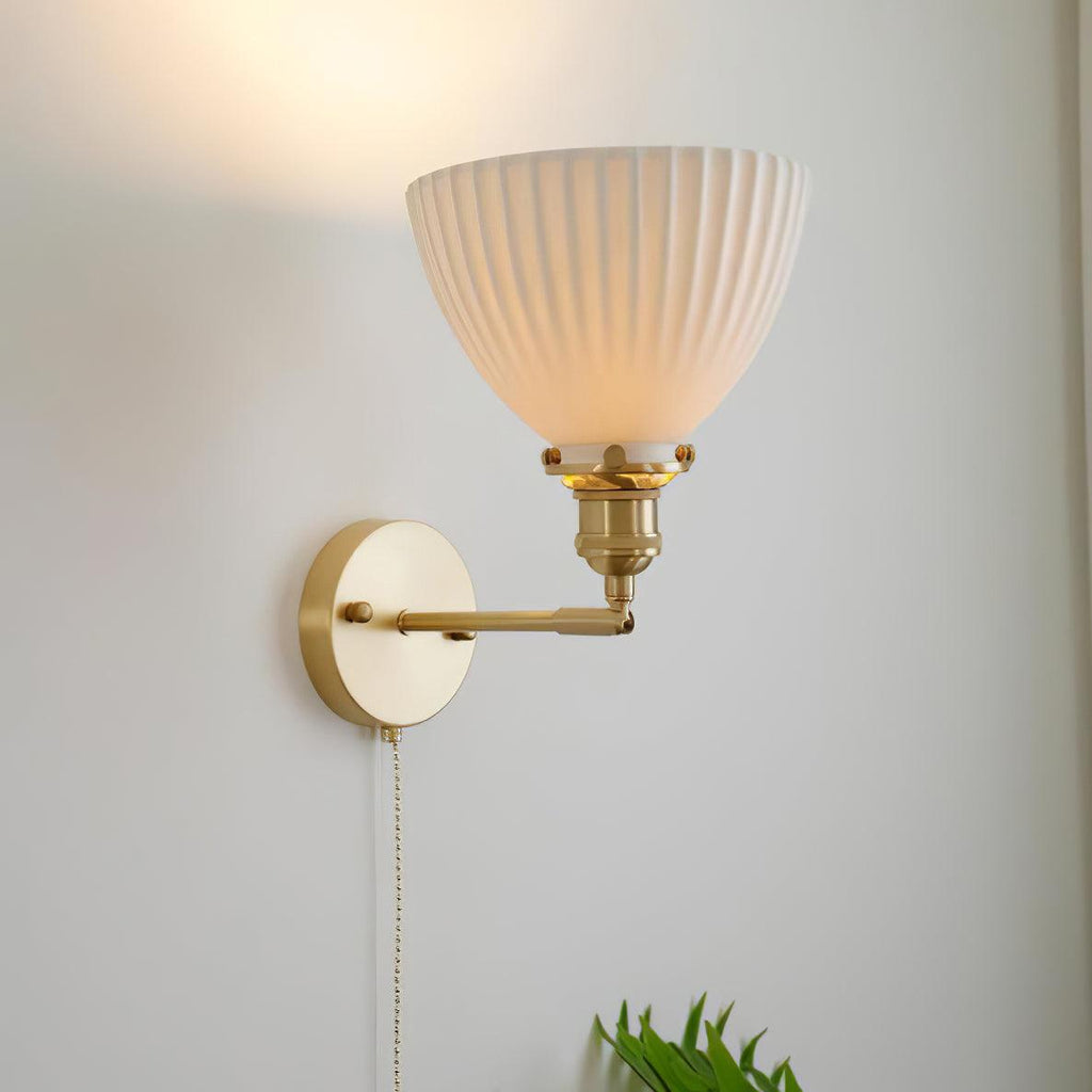 brass-pleated-ceramic-wall-lamp-anzaz--11