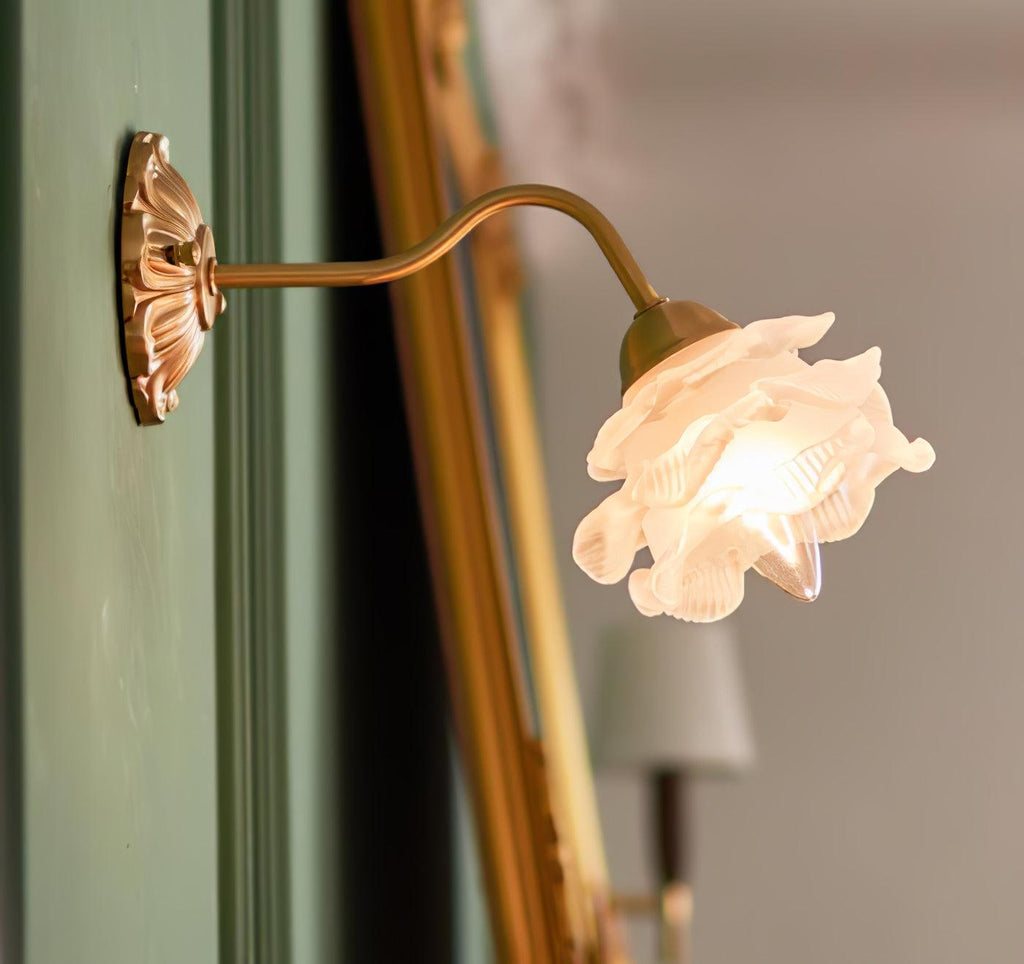 brass-rose-wall-light-anzaz--3