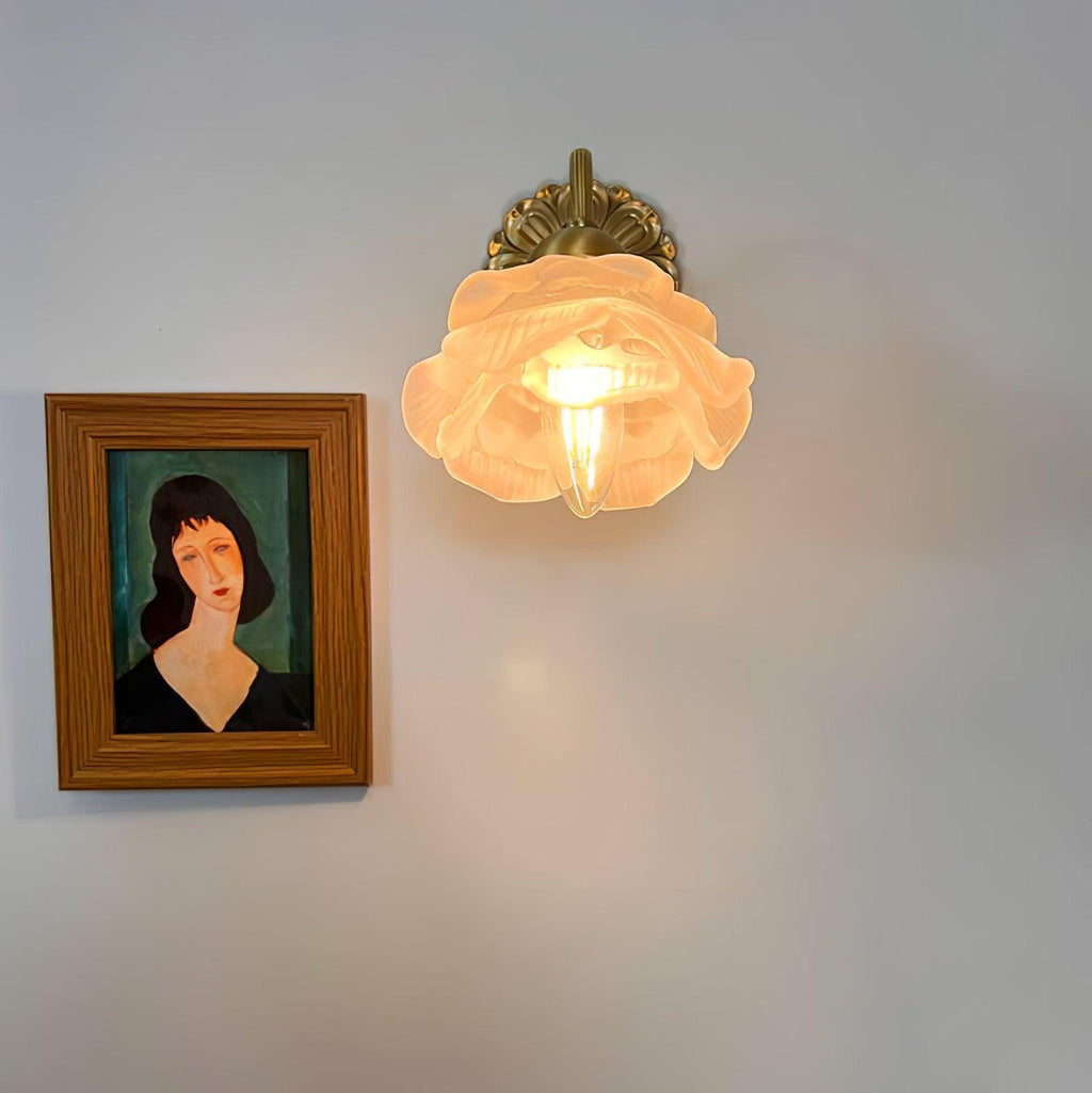 brass-rose-wall-light-anzaz--15
