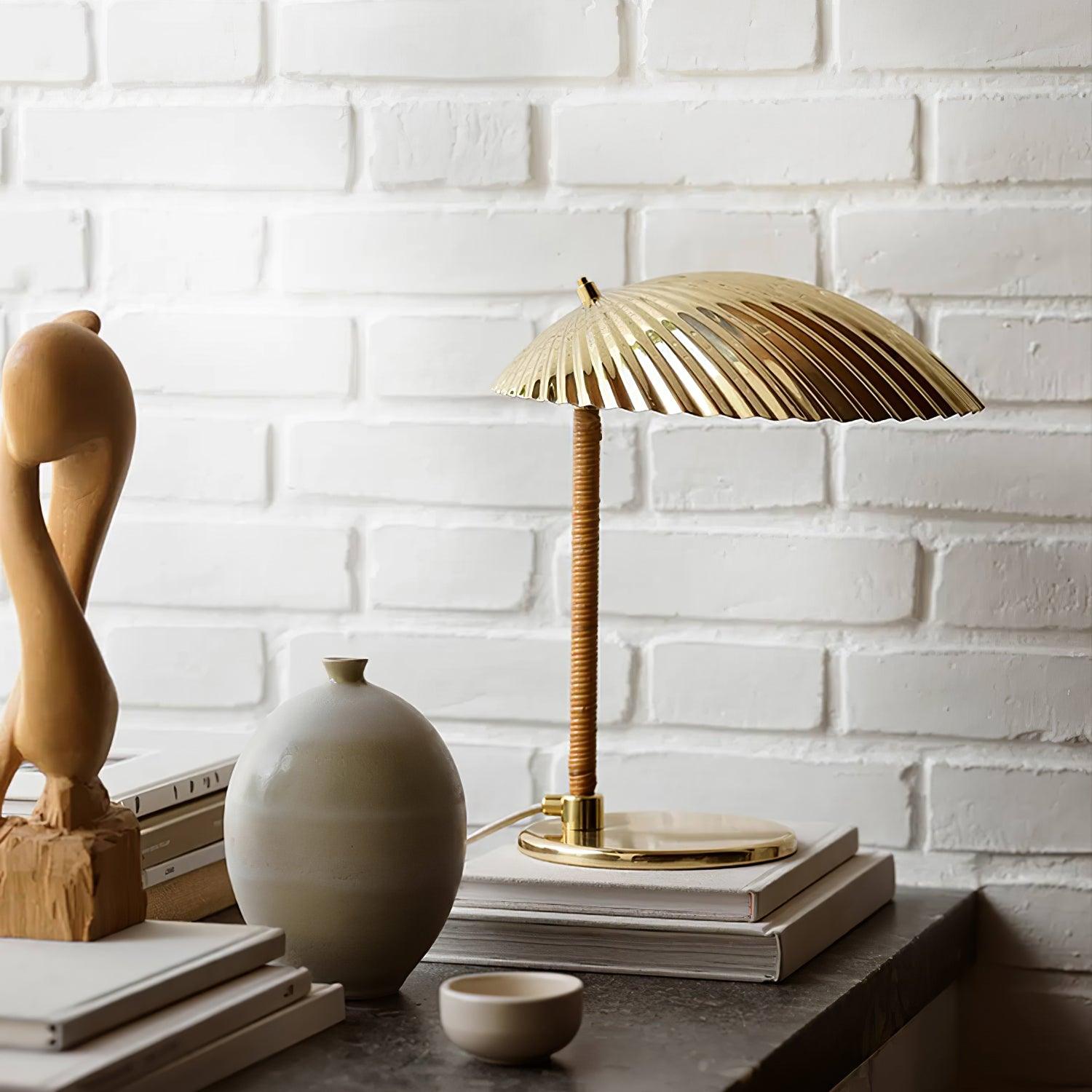 brass-shell-table-lamp-anzaz--22