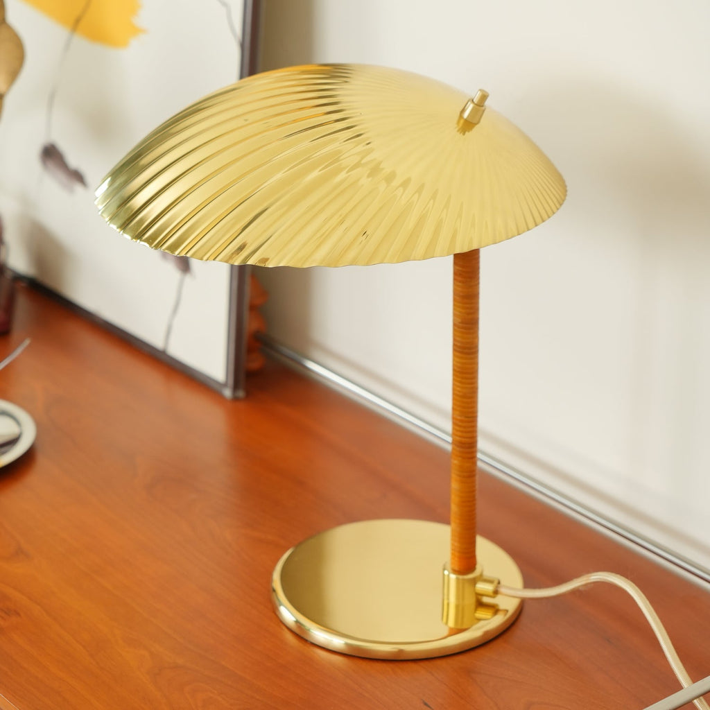 brass-shell-table-lamp-anzaz--77
