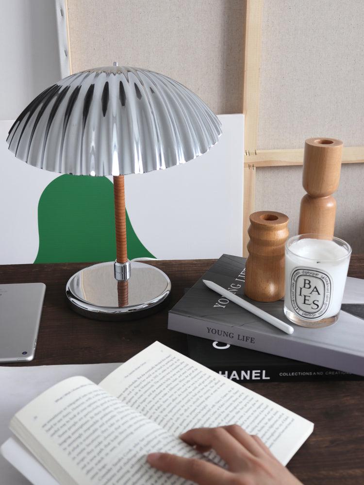 brass-shell-table-lamp-anzaz--61