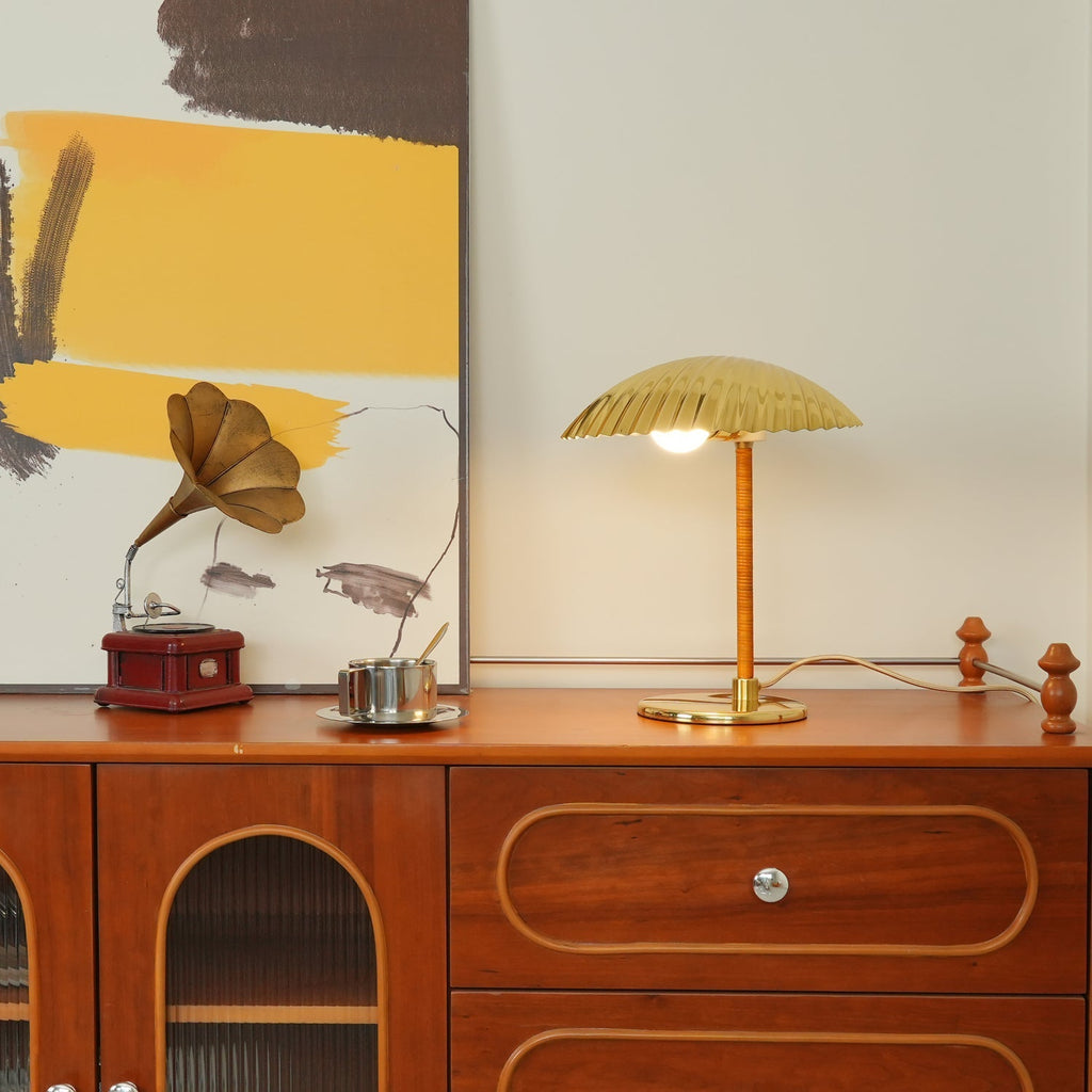 brass-shell-table-lamp-anzaz--80
