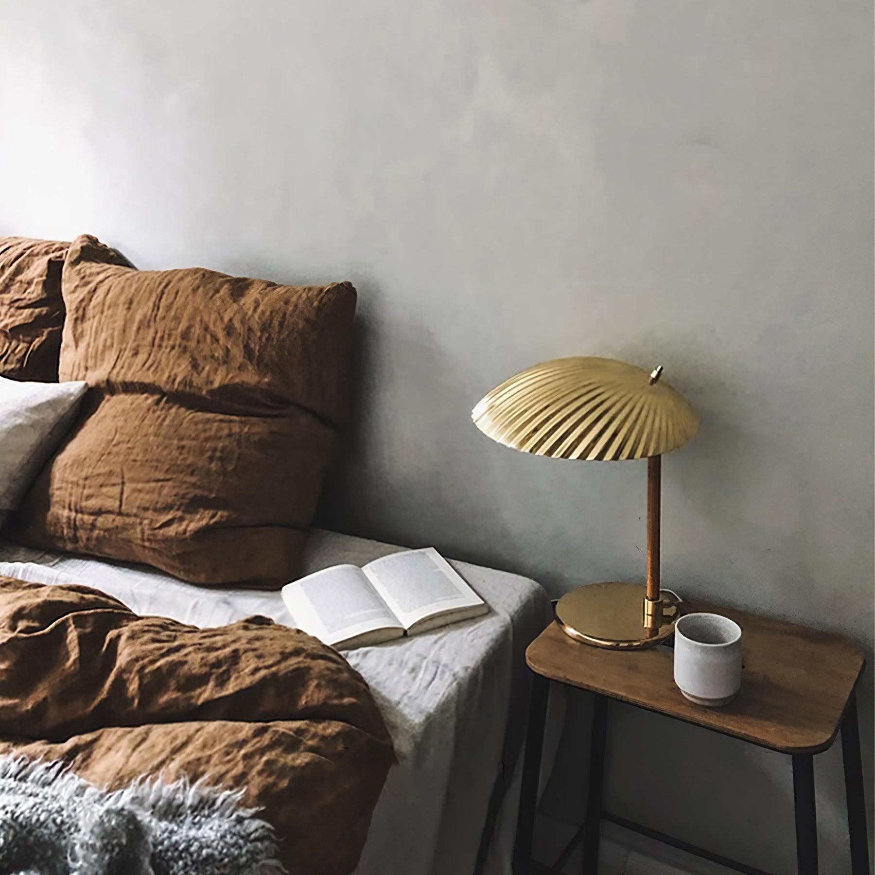 brass-shell-table-lamp-anzaz--11