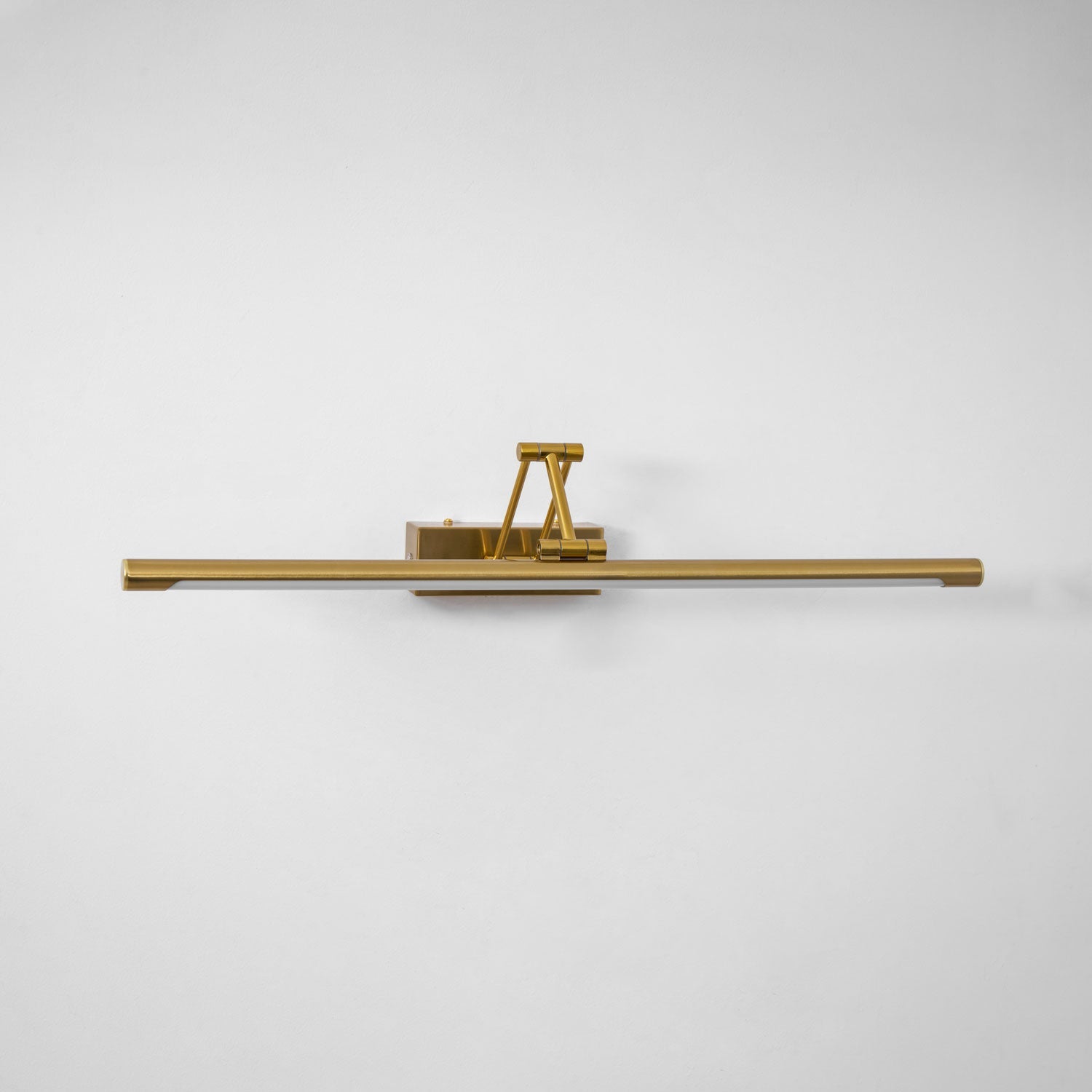 brillan-frame-wall-light-anzaz--27