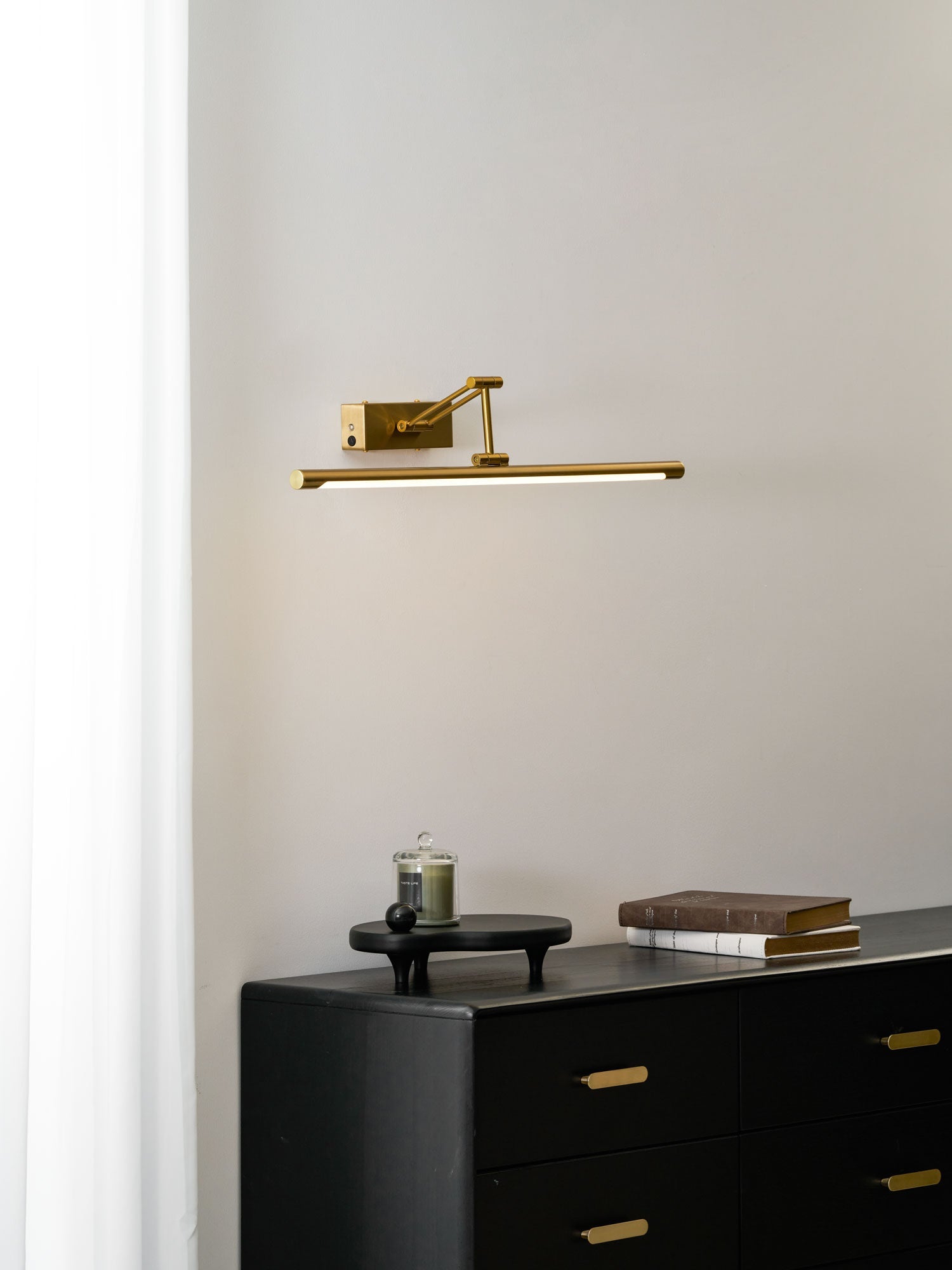 brillan-frame-wall-light-anzaz--16