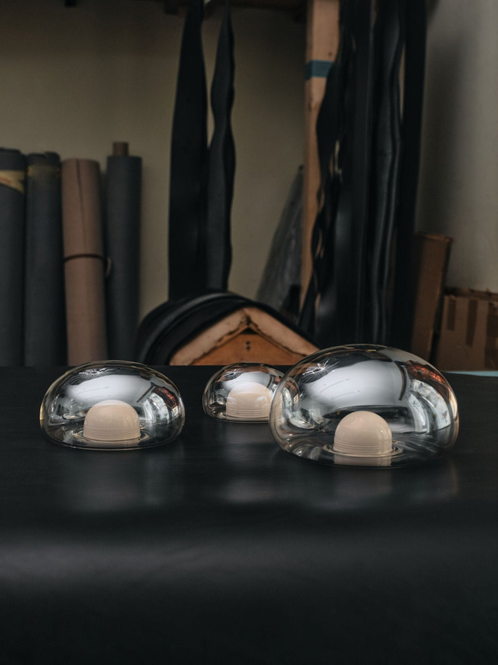 bubbles-glass-floor-lamp-anzaz-Black & Smoke Grey-8