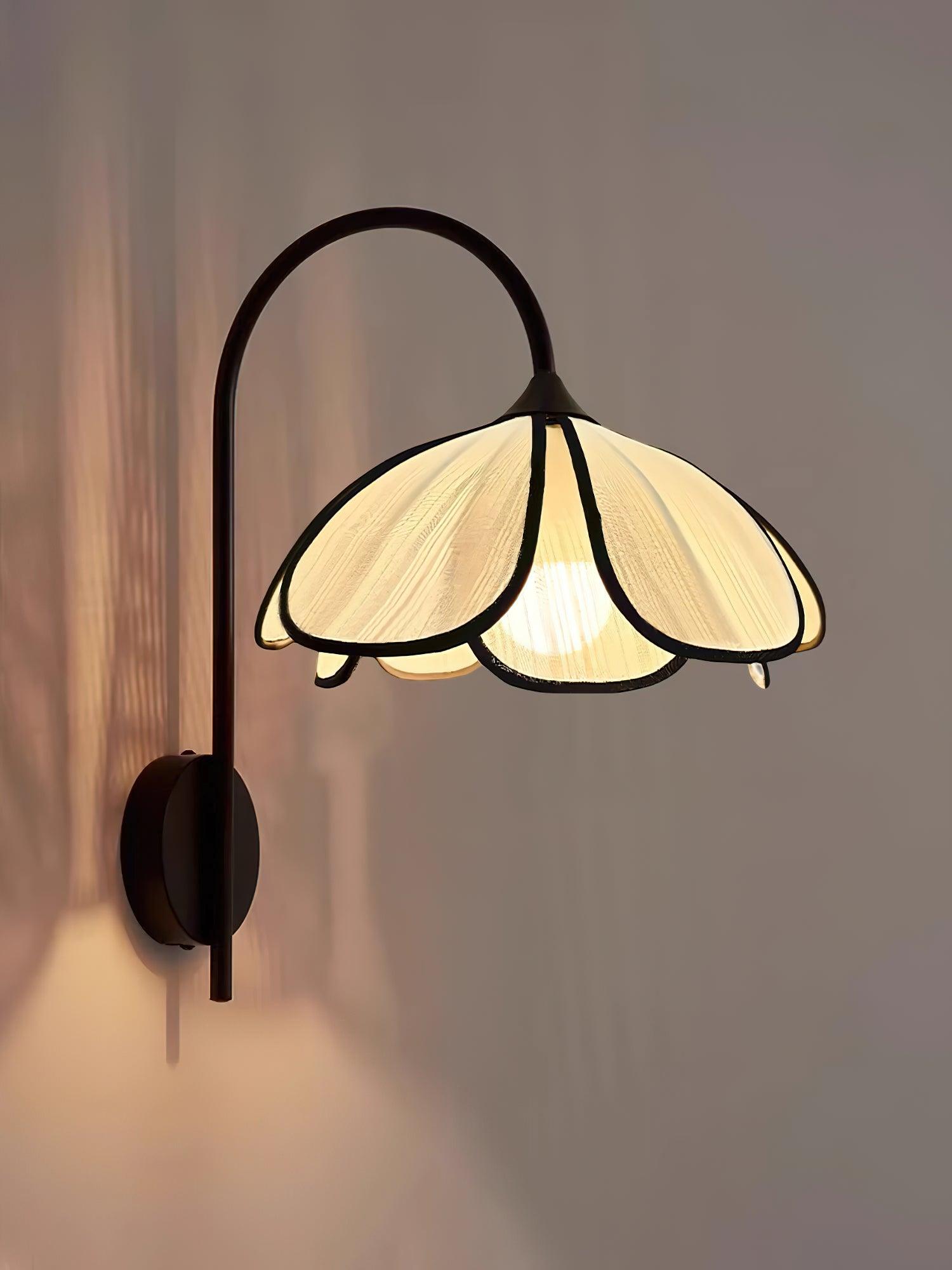burnt-petal-wall-lamp-anzaz--15
