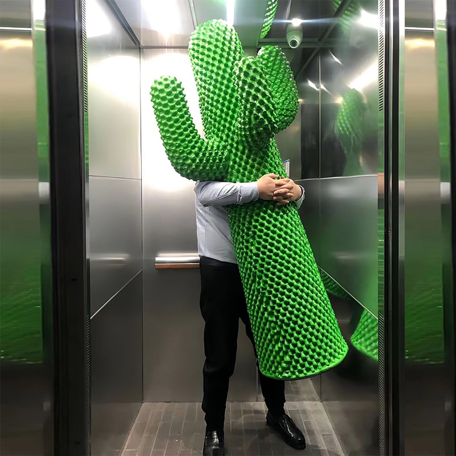 mello-sculptural-cactus-coat-rack-anzaz--17