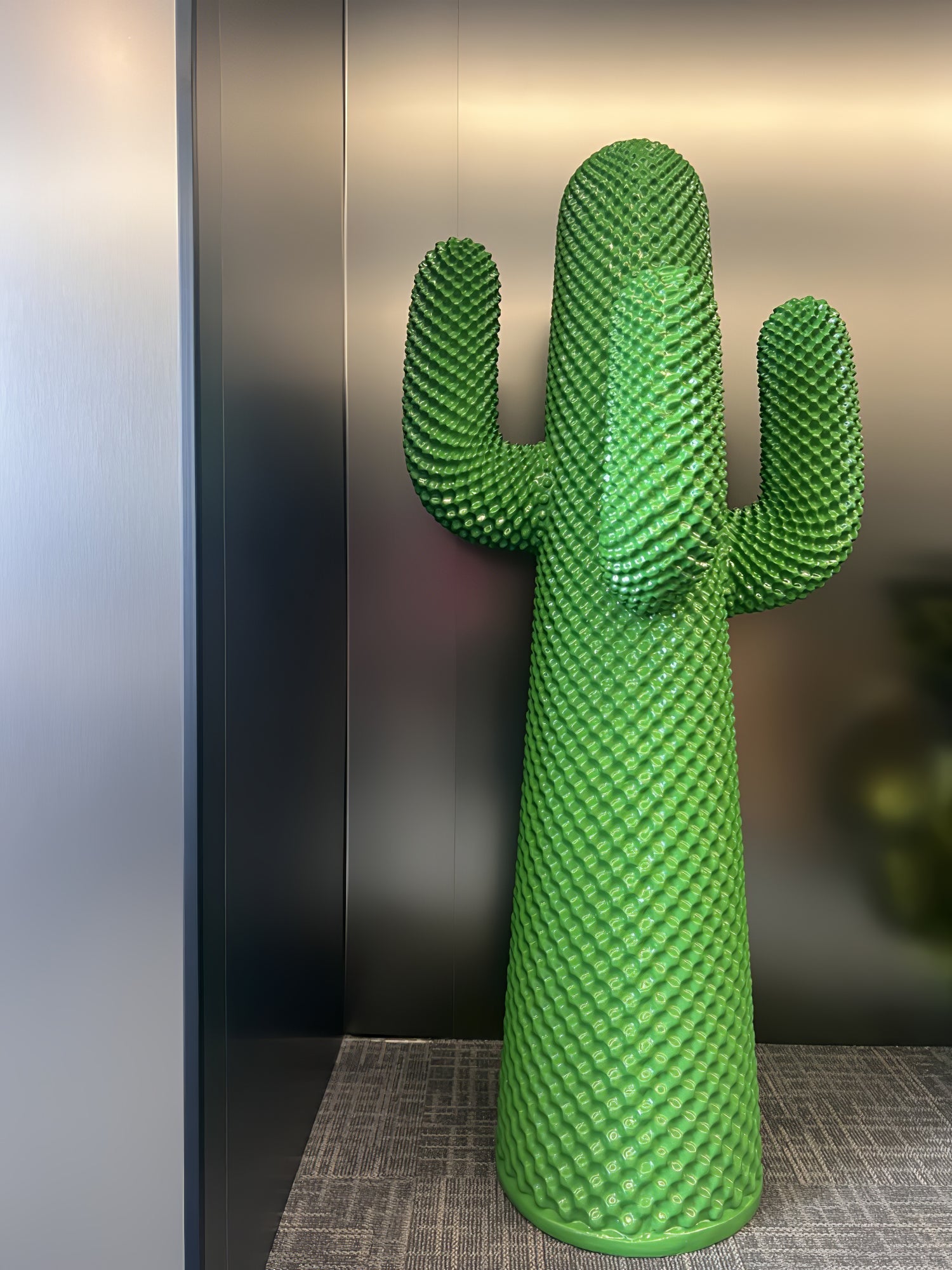 mello-sculptural-cactus-coat-rack-anzaz-White-10