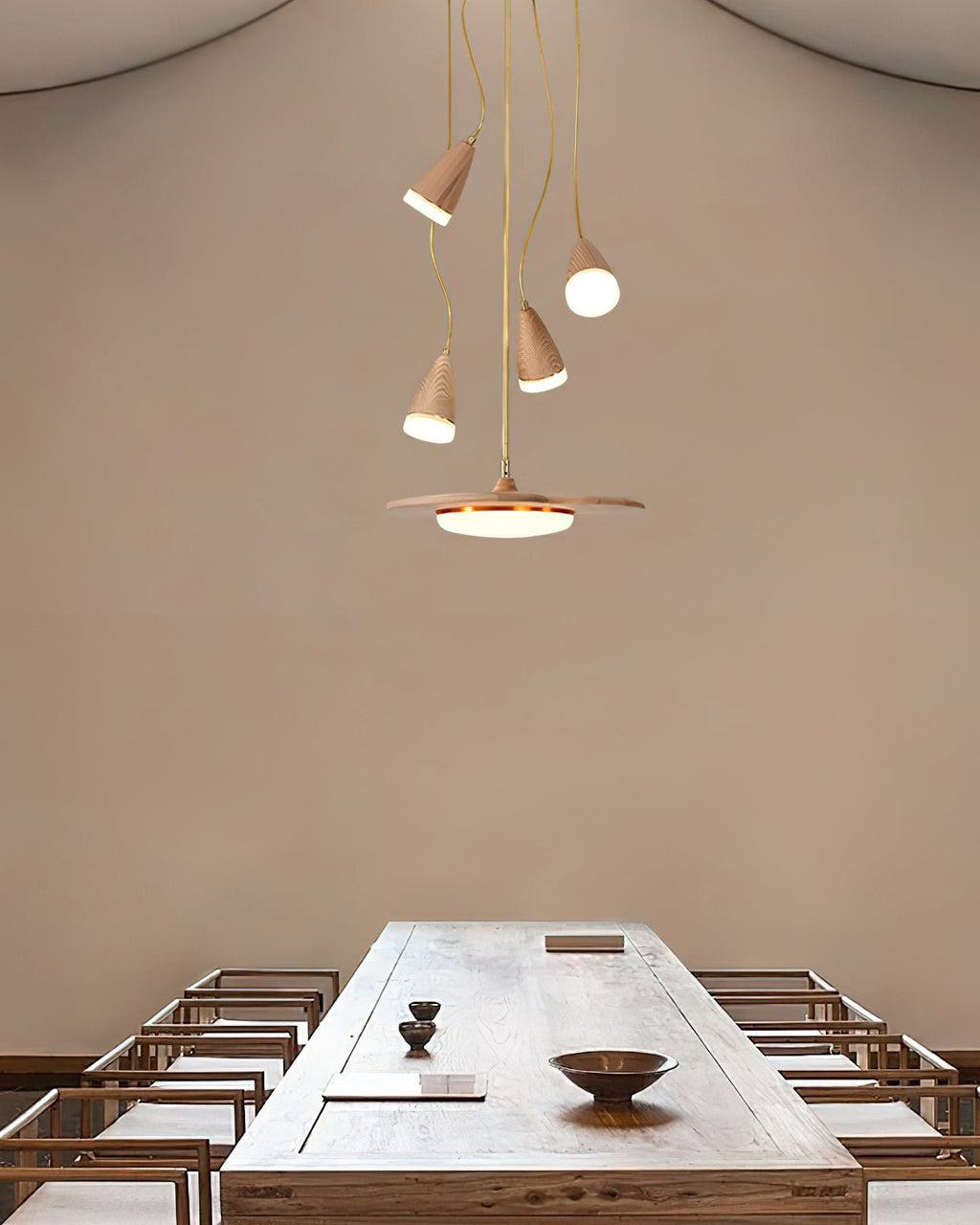calder-blossom-chandelier-anzaz-Walnut Color-2