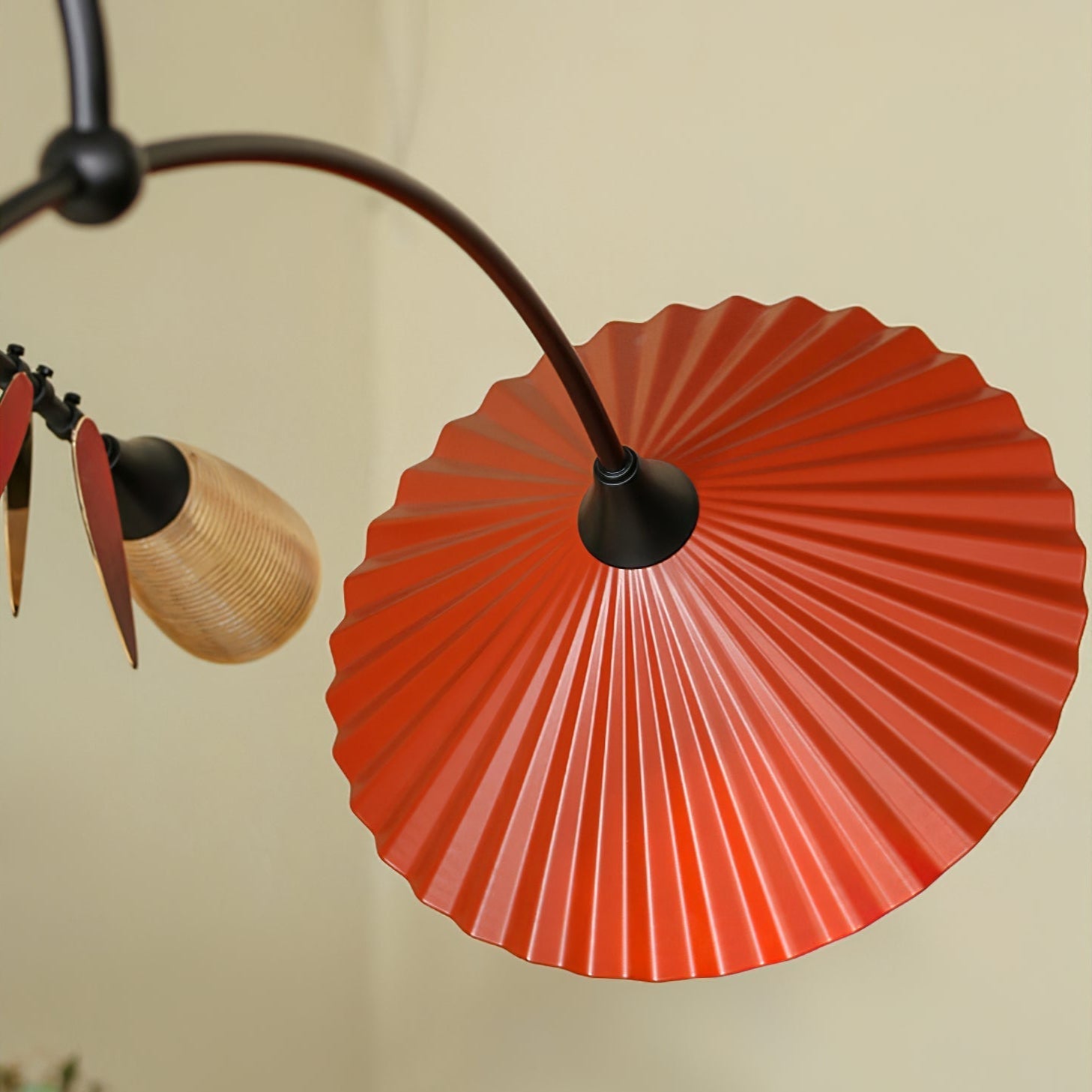 calibra-mobile-chandelier-anzaz--15