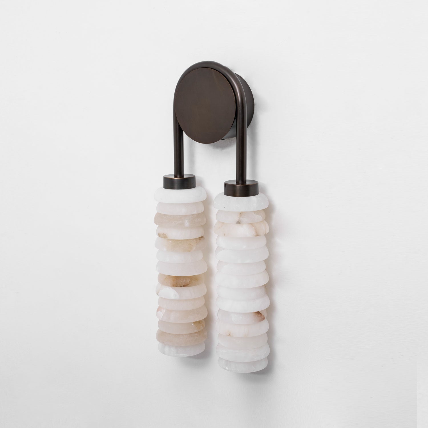 calla-ribbed-sconce-anzaz--63