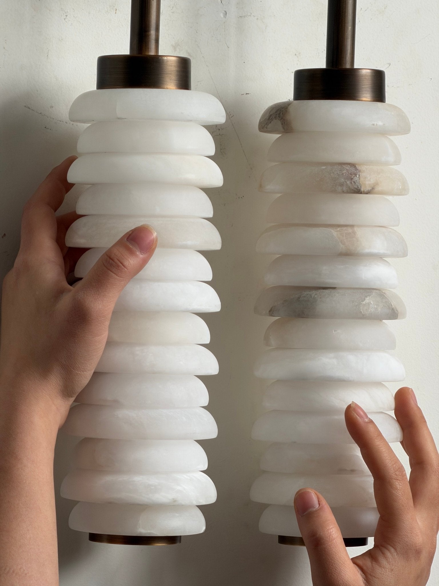 calla-ribbed-sconce-anzaz--35