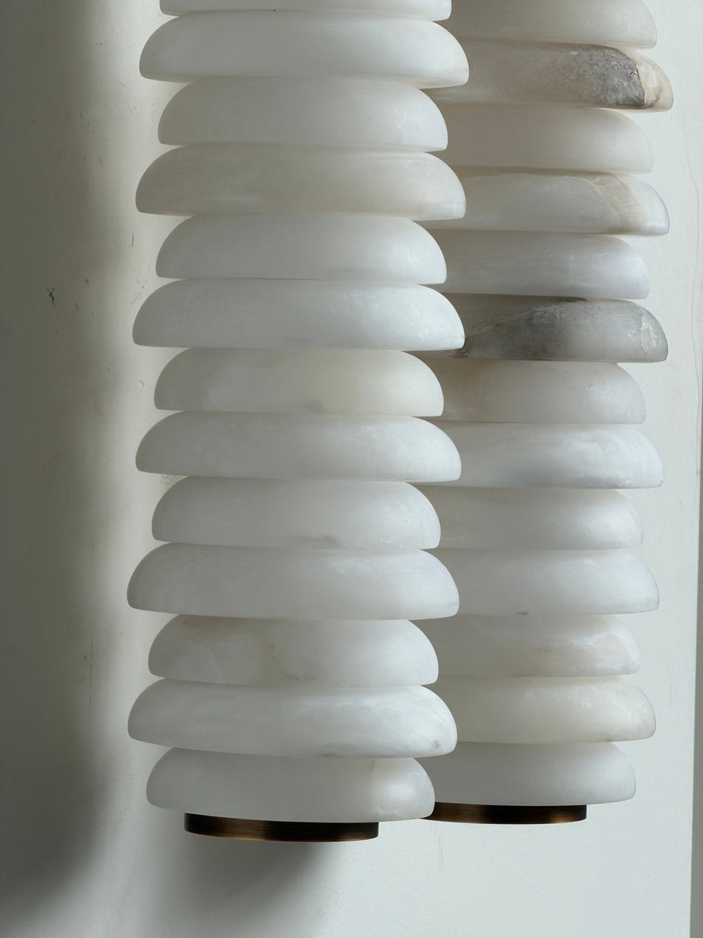 calla-ribbed-sconce-anzaz--39