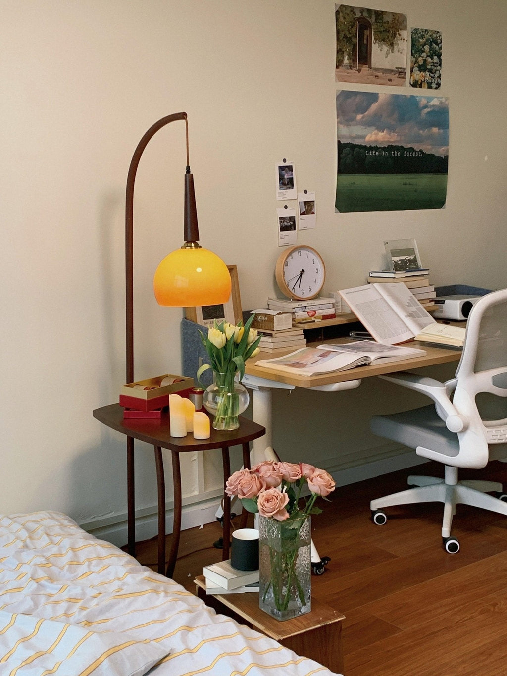 cantilever-wood-accent-floor-lamp-anzaz--8
