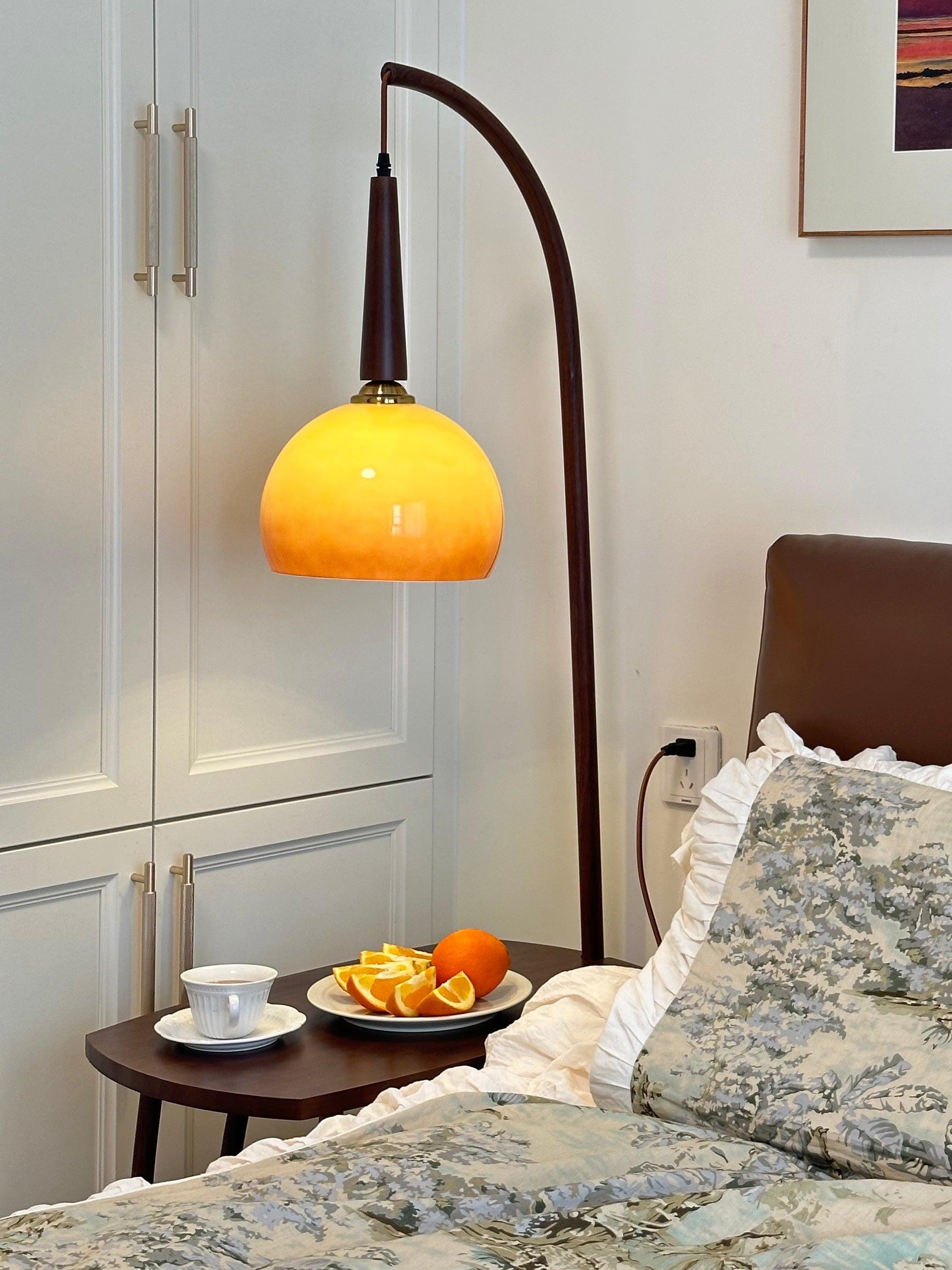 cantilever-wood-accent-floor-lamp-anzaz--57