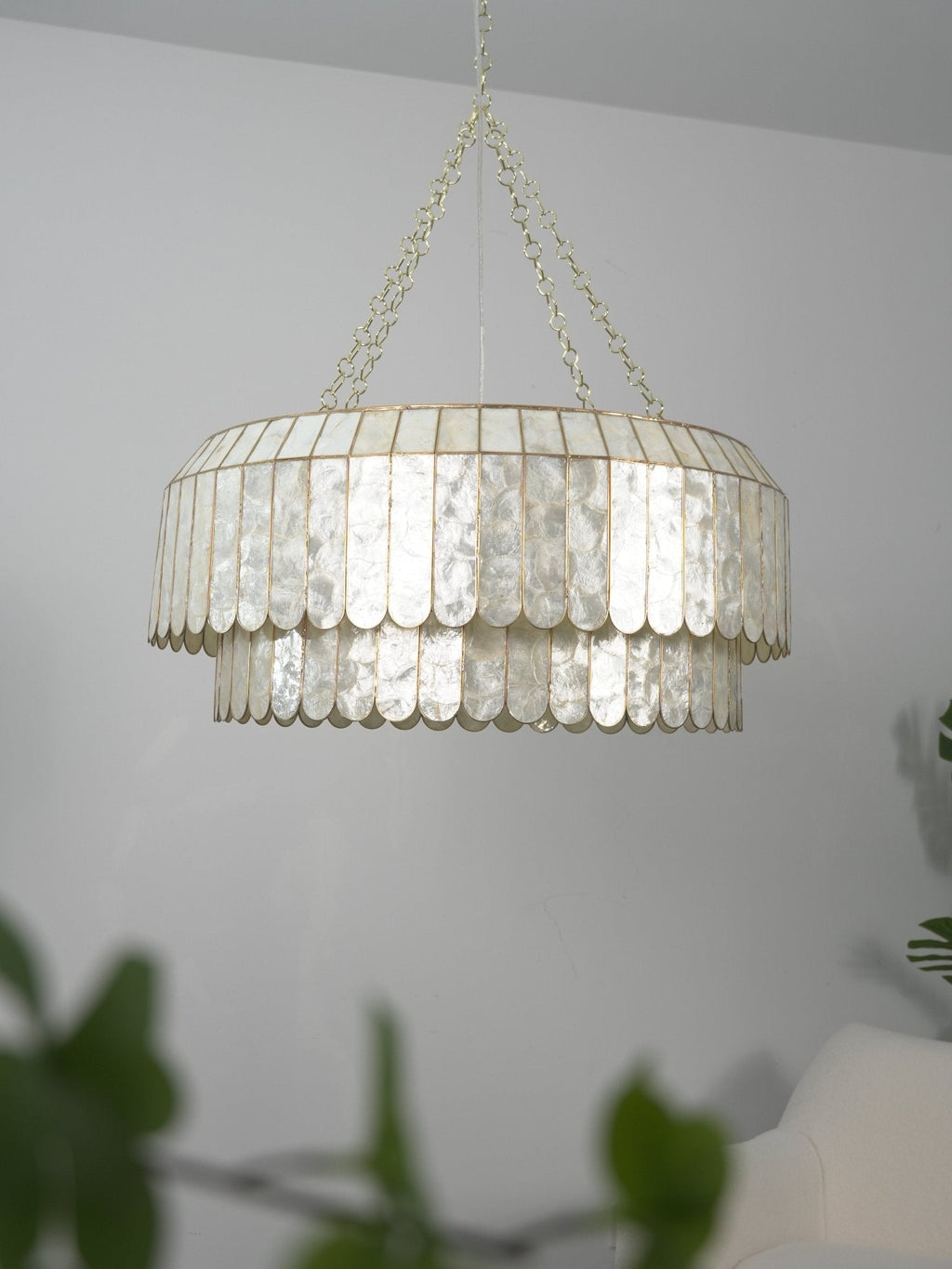 capiz-aurelia-chandelier-anzaz--19