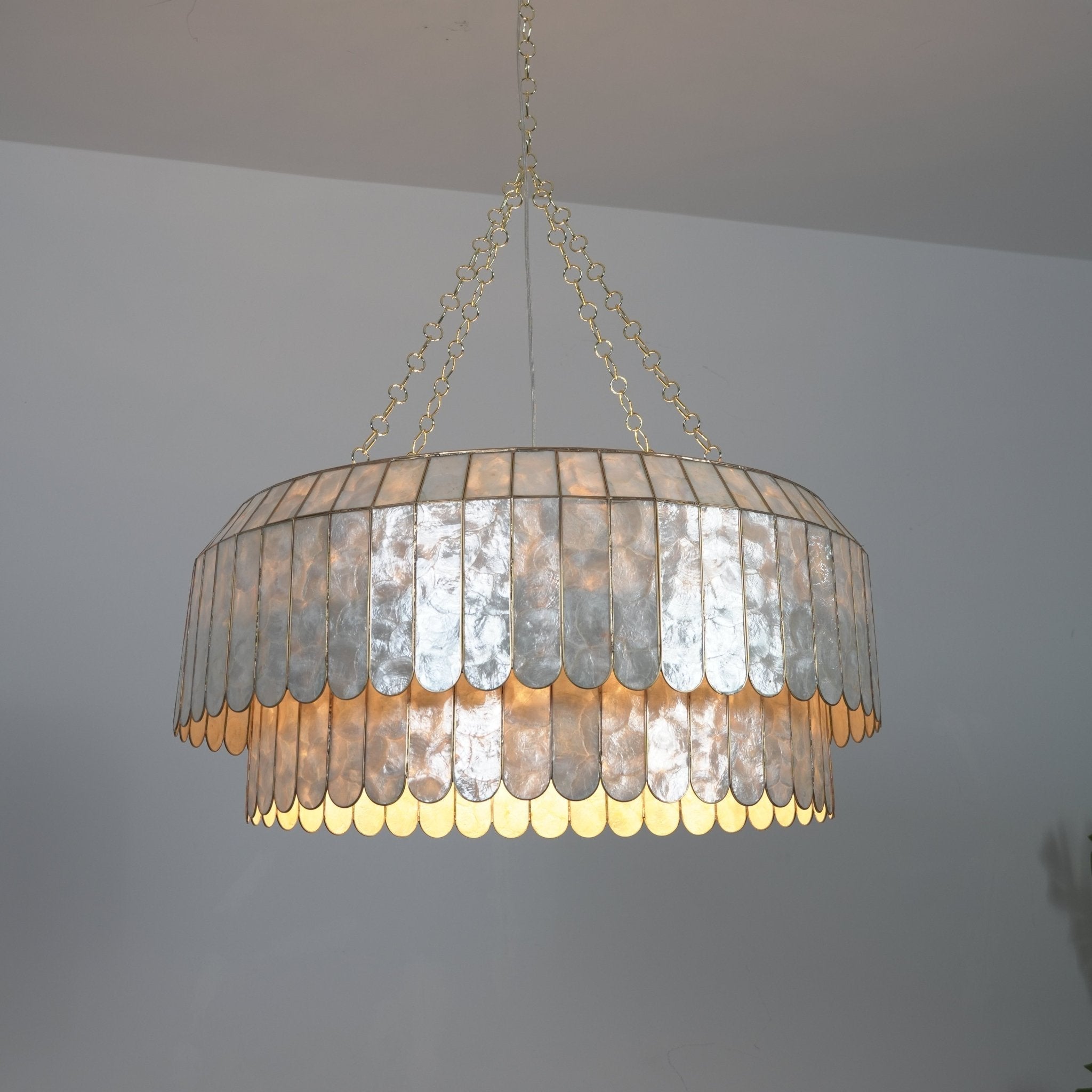 capiz-aurelia-chandelier-anzaz--23
