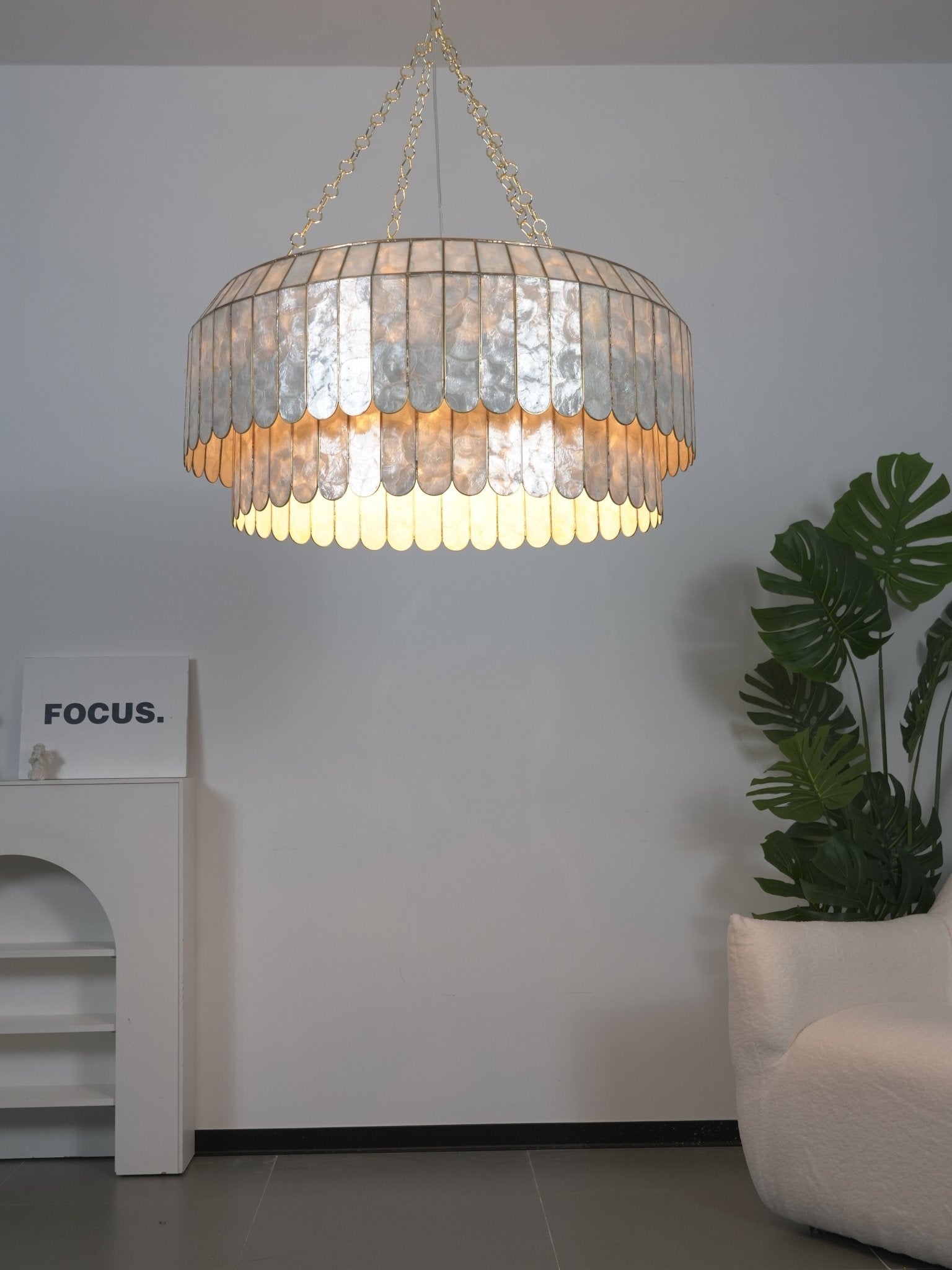 capiz-aurelia-chandelier-anzaz--16