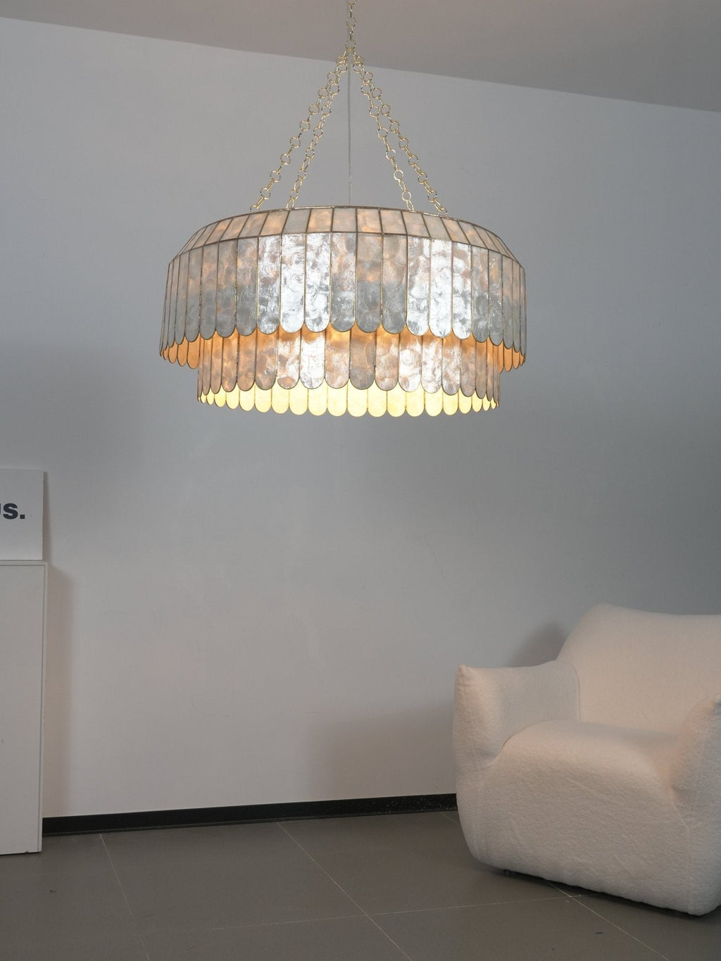 capiz-aurelia-chandelier-anzaz--12