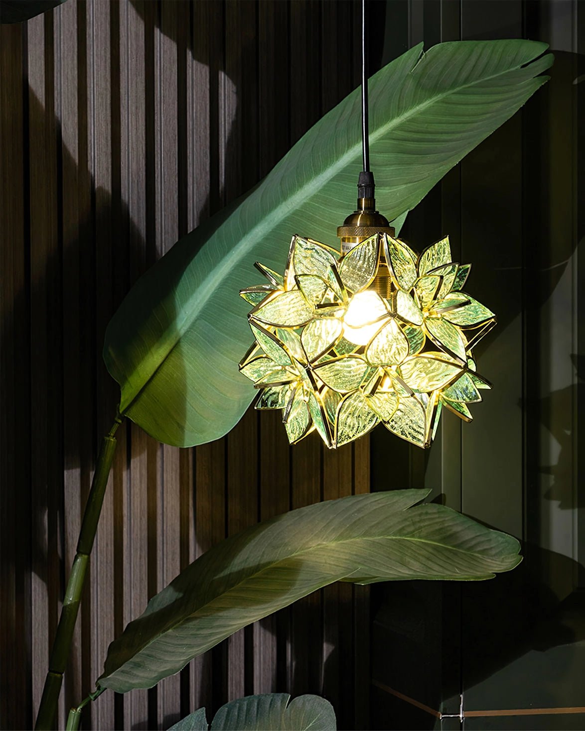 capiz-pendant-lamp-anzaz--13