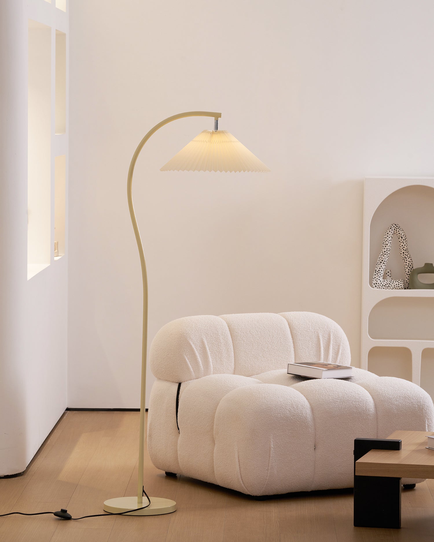 crescini-pleated-floor-lamp-anzaz--75