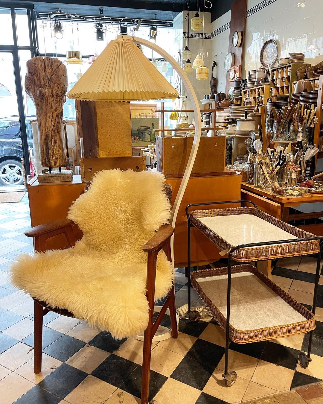 caprani-floor-lamp-anzaz--79