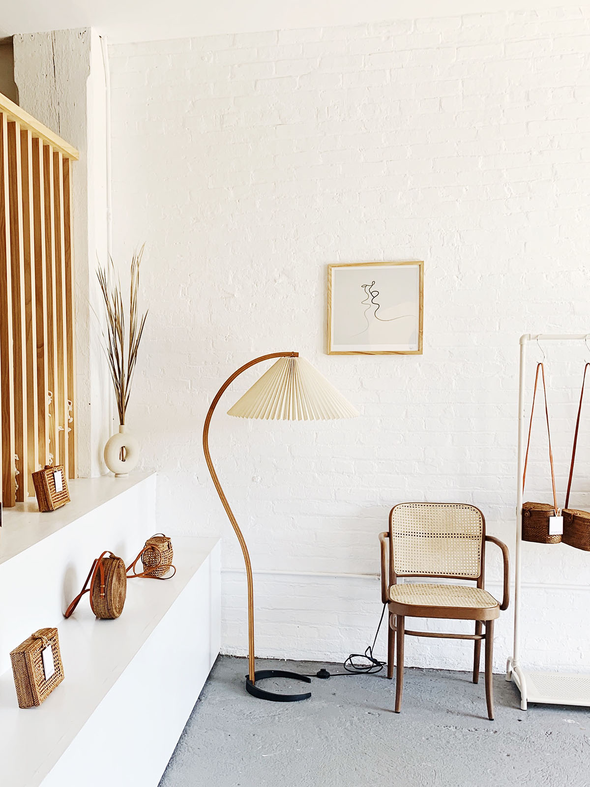 caprani-floor-lamp-anzaz--60
