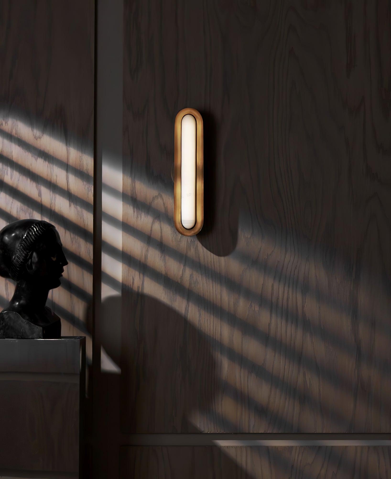 capsule-wall-lamp-anzaz-Black & Frosted white-7
