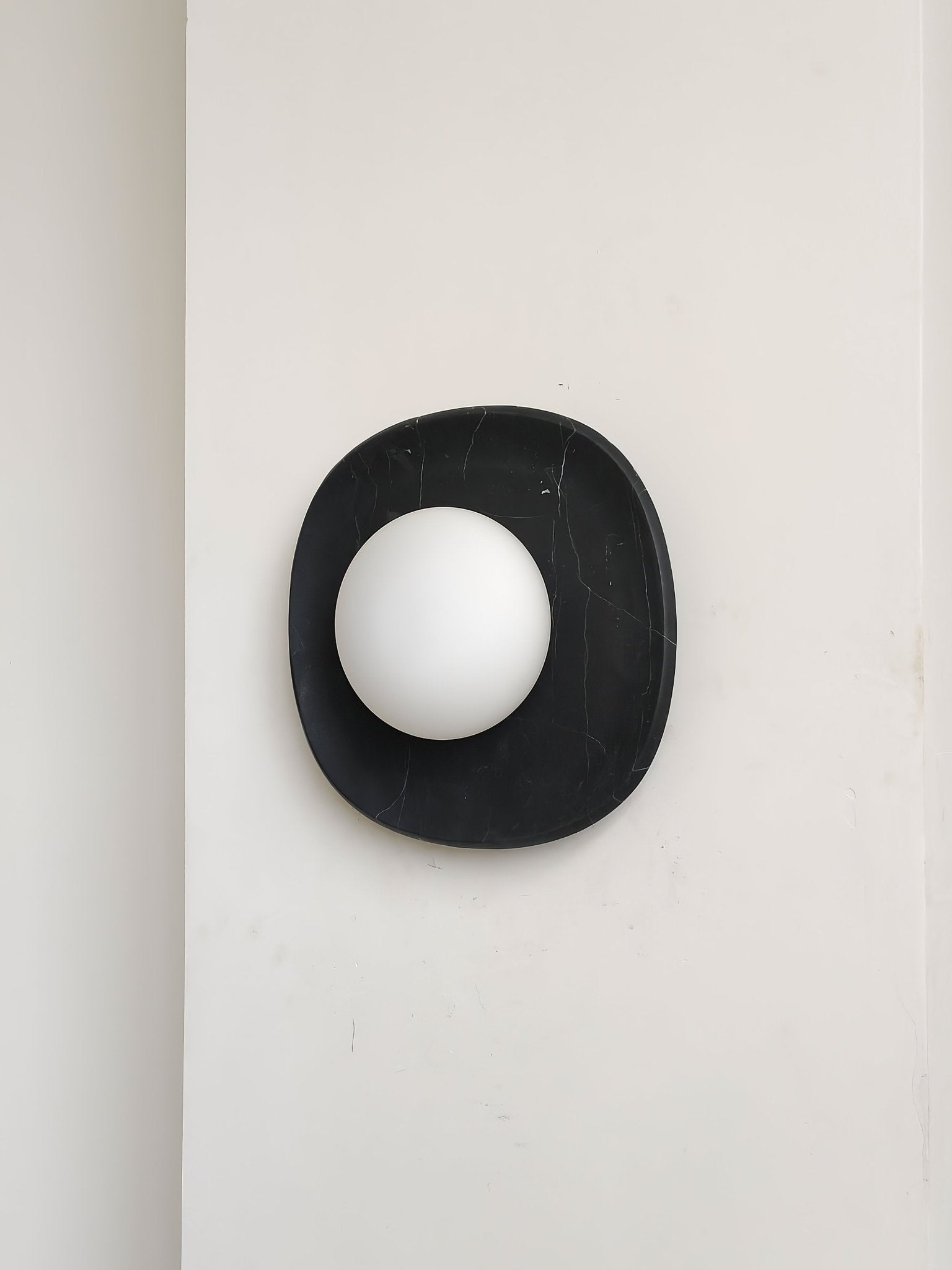 carrara-cusp-sconce-anzaz--18