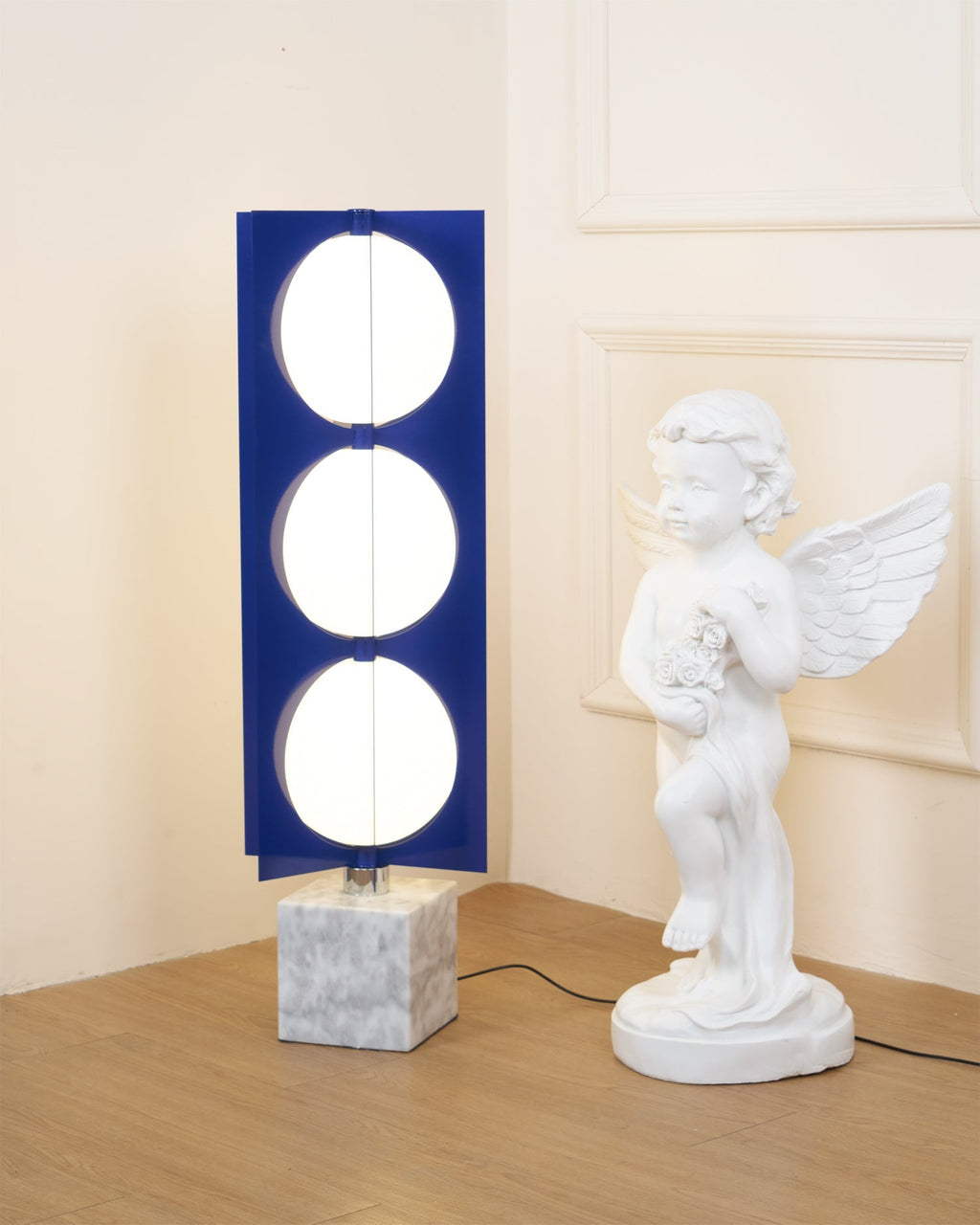 blue-kleos-floor-lamp-anzaz-Blue & White-3
