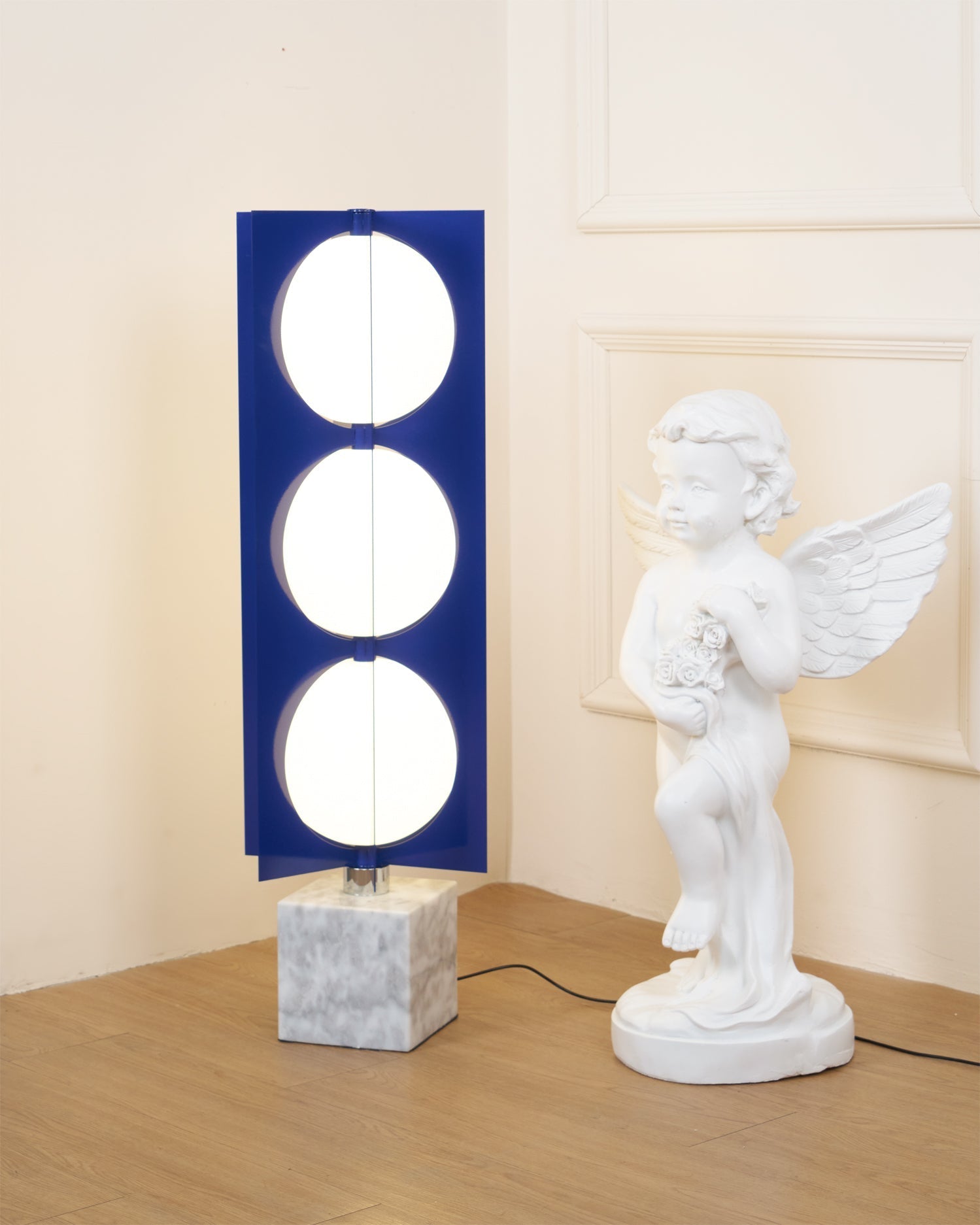 blue-kleos-floor-lamp-anzaz-Blue & White-3