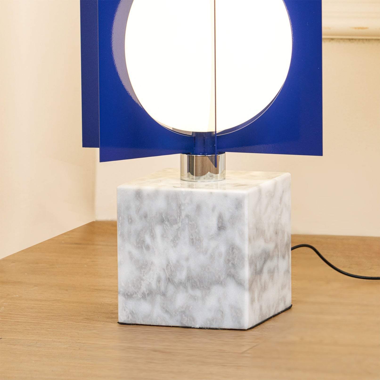 blue-kleos-floor-lamp-anzaz--33