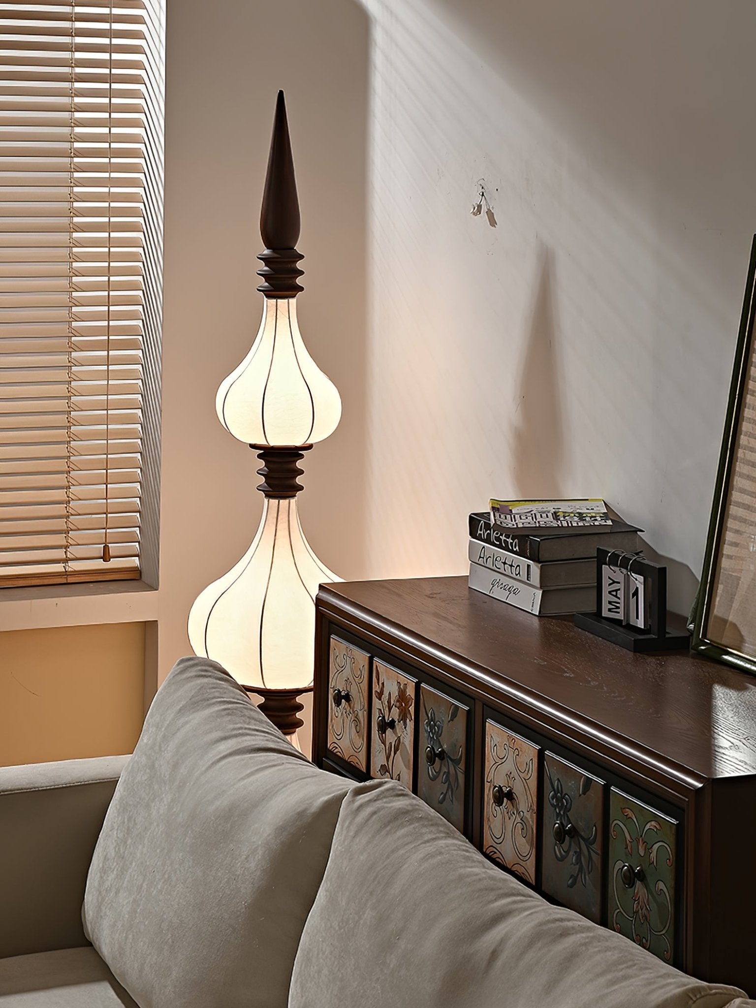 cassia-floor-lamp-anzaz-Walnut Color & White-11